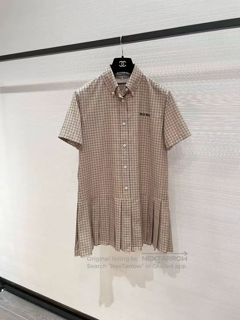 Miu Miu Miu Miu 38 Classic plaid short-sleeved shirt Size M / US 6-8 / IT 42-44 - 1 Thumbnail