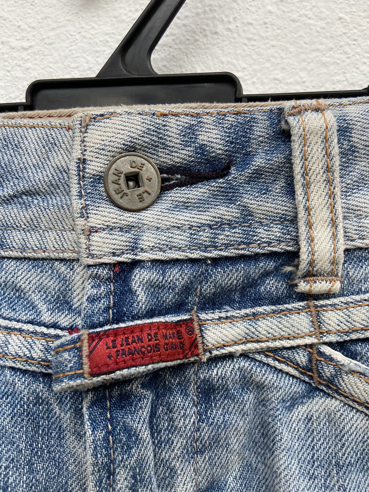 Marithe + Francois Girbaud Marithe Francois Girbaud mini skirt jeans Distressed Size 28" / US 6 / IT 42 - 3 Thumbnail