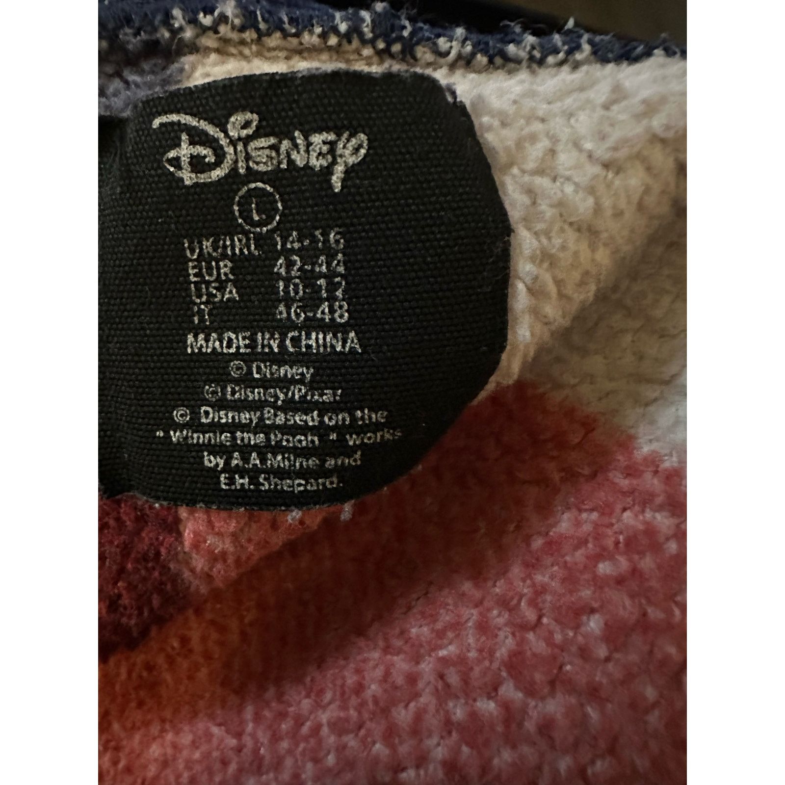 Disney Disney Winnie the Pooh Crew Neck Sweater, RARE! Size Large Size L / US 10 / IT 46 - 5 Thumbnail
