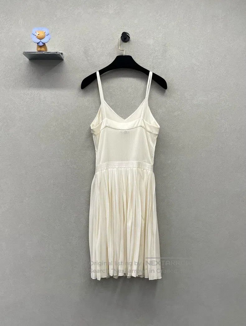 Chanel Chanel White two-piece suspender skirt with lining Size XS / US 0-2 / IT 36-38 - 2 Thumbnail
