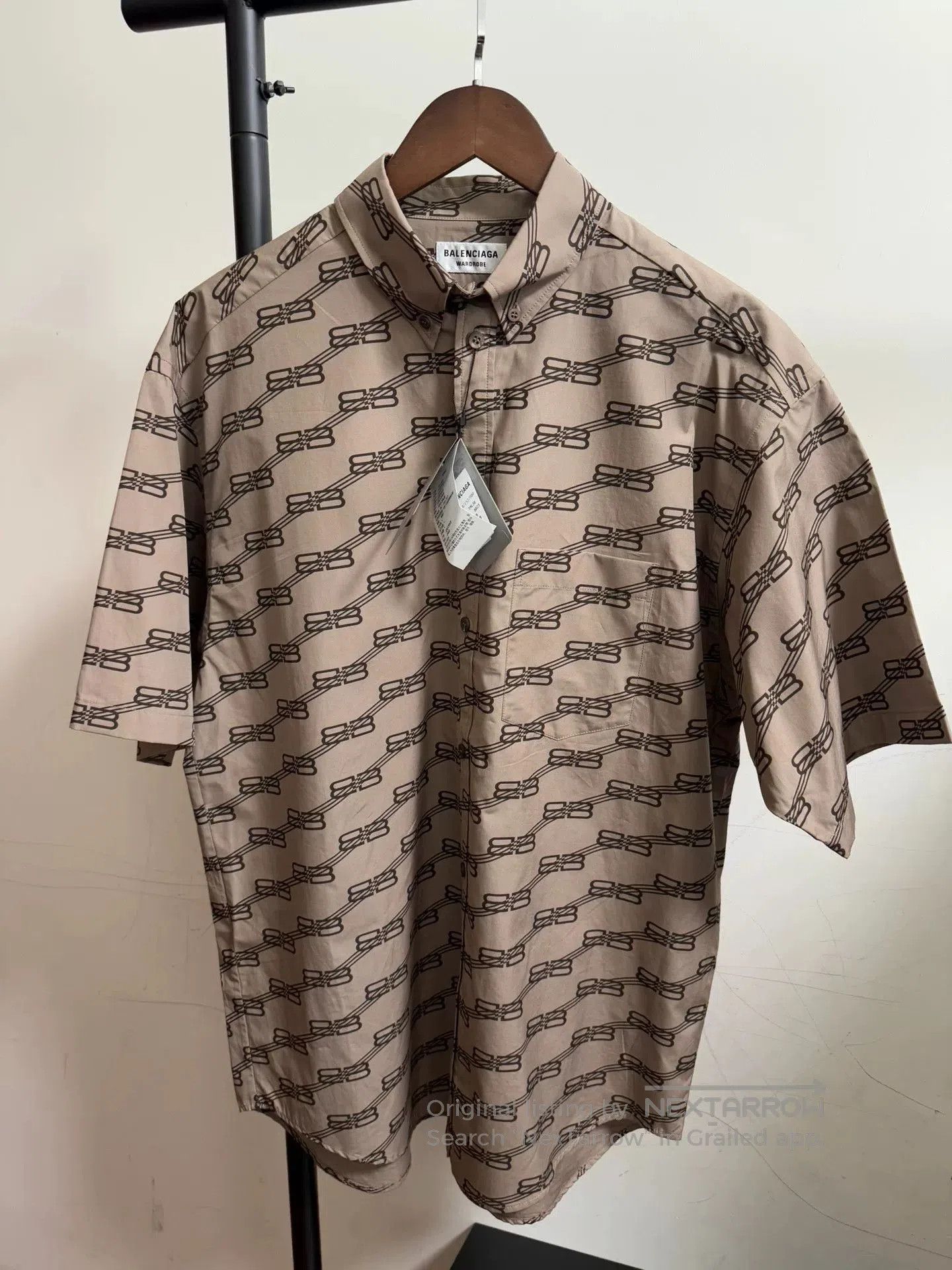 Balenciaga Balenciaga Brown Print Short Sleeve Shirt. Size XS / US 0-2 / IT 36-38 - 1 Thumbnail