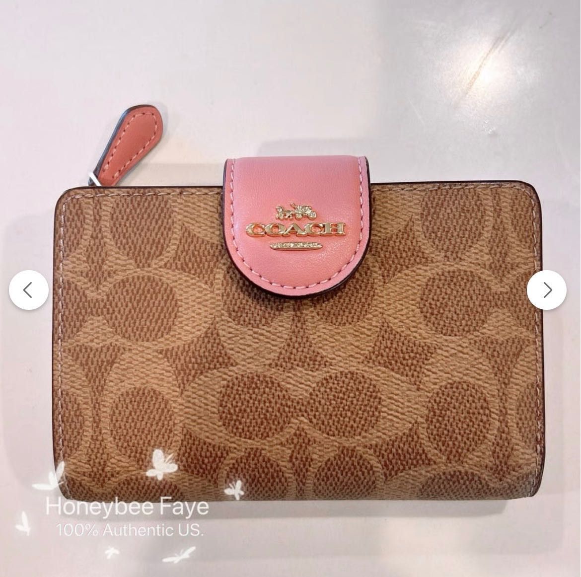 Coach Medium Corner Zip Wallet In Signature Canvas CW786 Size ONE SIZE - 1 Thumbnail