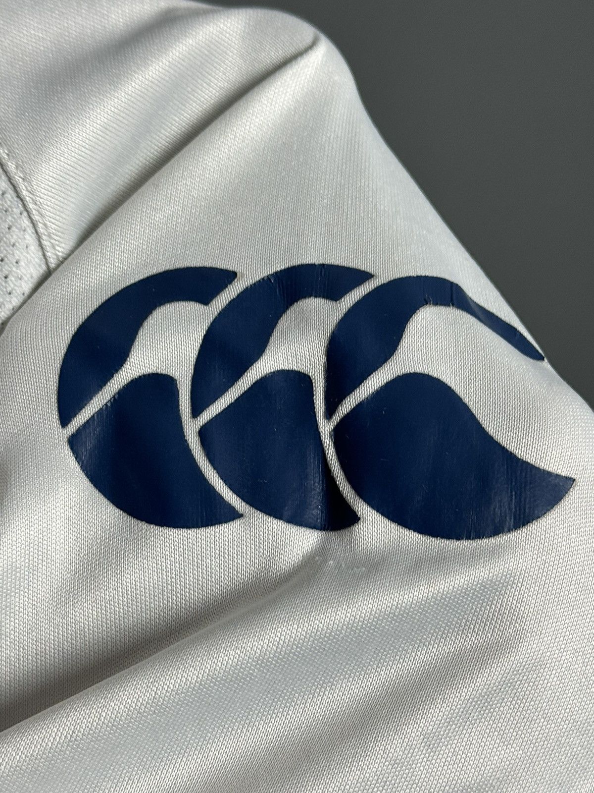 Canterbury of New Zealand Portsmouth 09/10 Away Football Jersey Size US XL / EU 56 / 4 - 11 Thumbnail