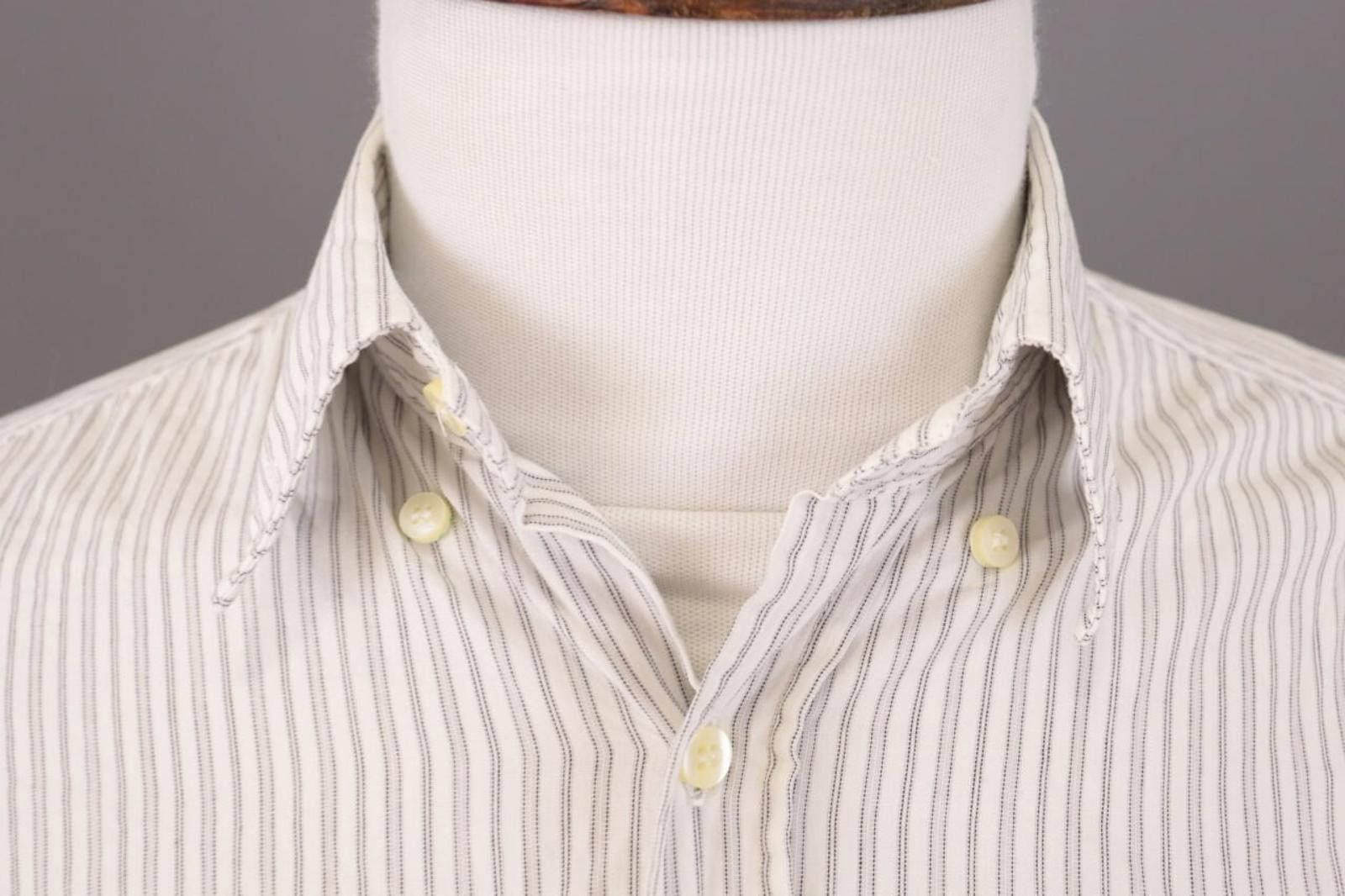 Romeo Gigli Romeo Gigli Milano White Pinstripe Down Shirt Size 40 / 15 Size US M / EU 48-50 / 2 - 4 Thumbnail