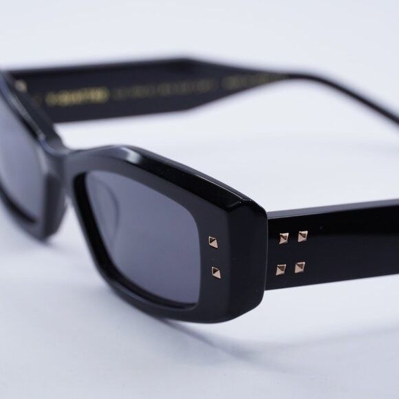Valentino Valentino V-QUATTRO VLS-109A Sunglasses Shiny Black Size ONE SIZE - 9 Thumbnail