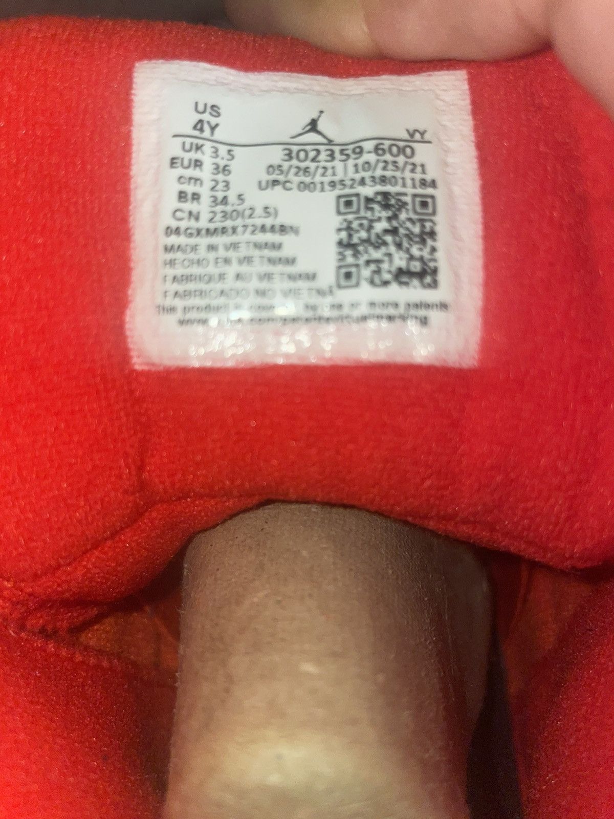 Jordan Brand Air Jordan 9 Red Chile Size US 4 / IT 34 - 5 Thumbnail