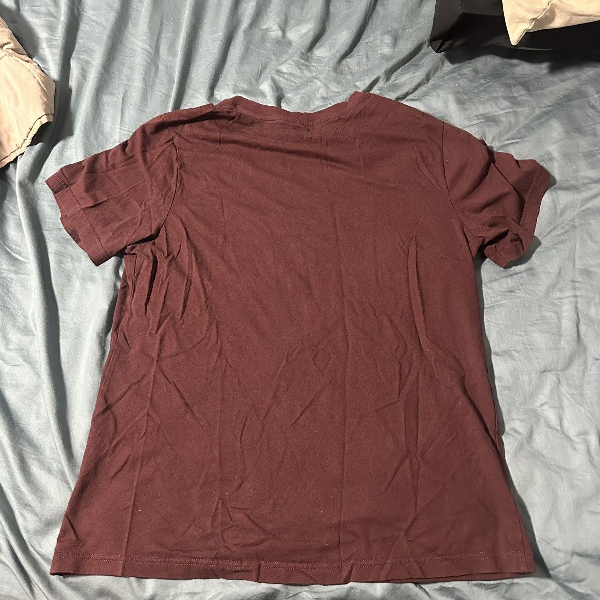 On On Men's Graphic-T Mulberry Short Sleeve Shirt Size US XL / EU 56 / 4 - 7 Thumbnail