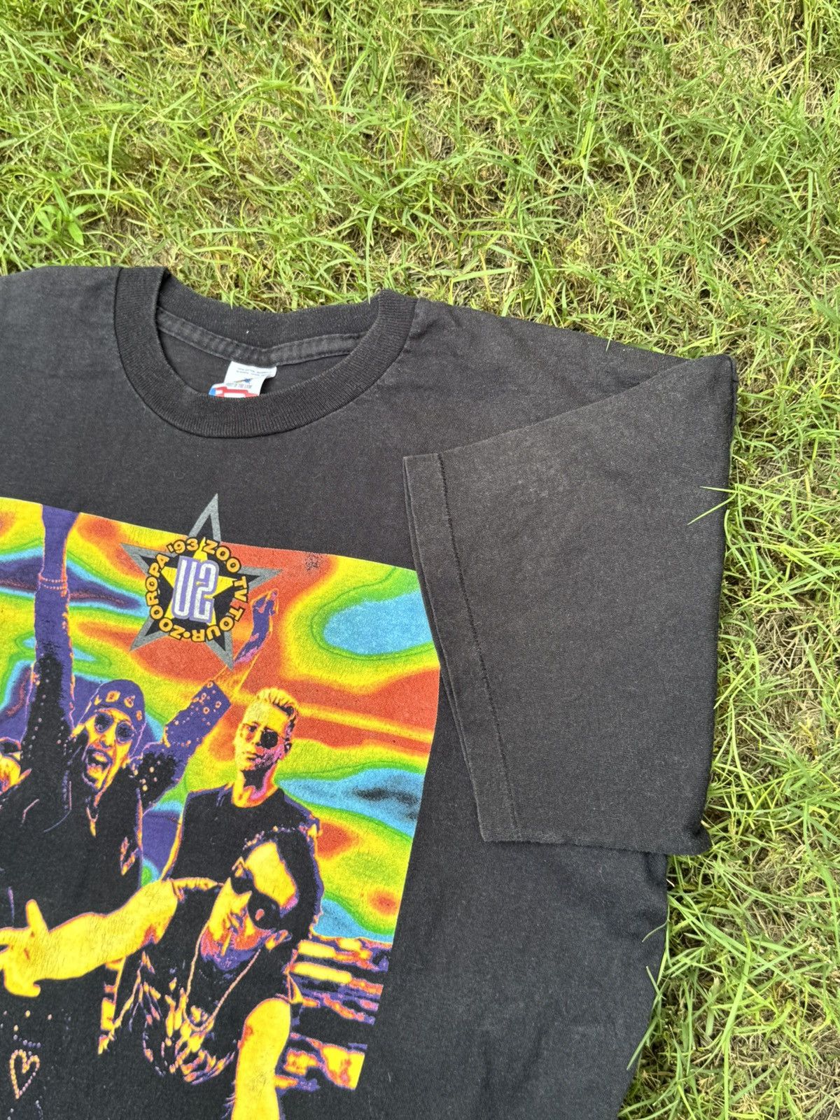 Vintage Vintage U2 T-shirt Zoo TV Tour 90's Zooropa Size US XL / EU 56 / 4 - 6 Thumbnail