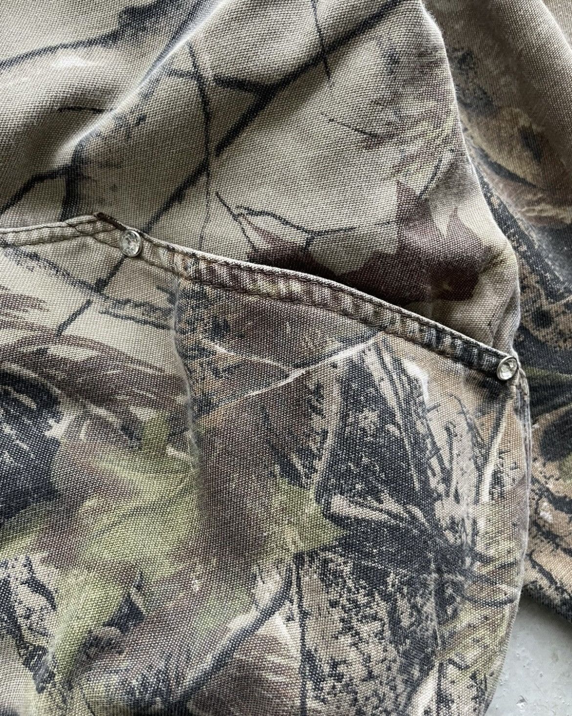 Carhartt × Vintage Vintage Crazy Rare 90's Camo Boxy Carhartt Style Jacket Size US M / EU 48-50 / 2 - 9 Thumbnail