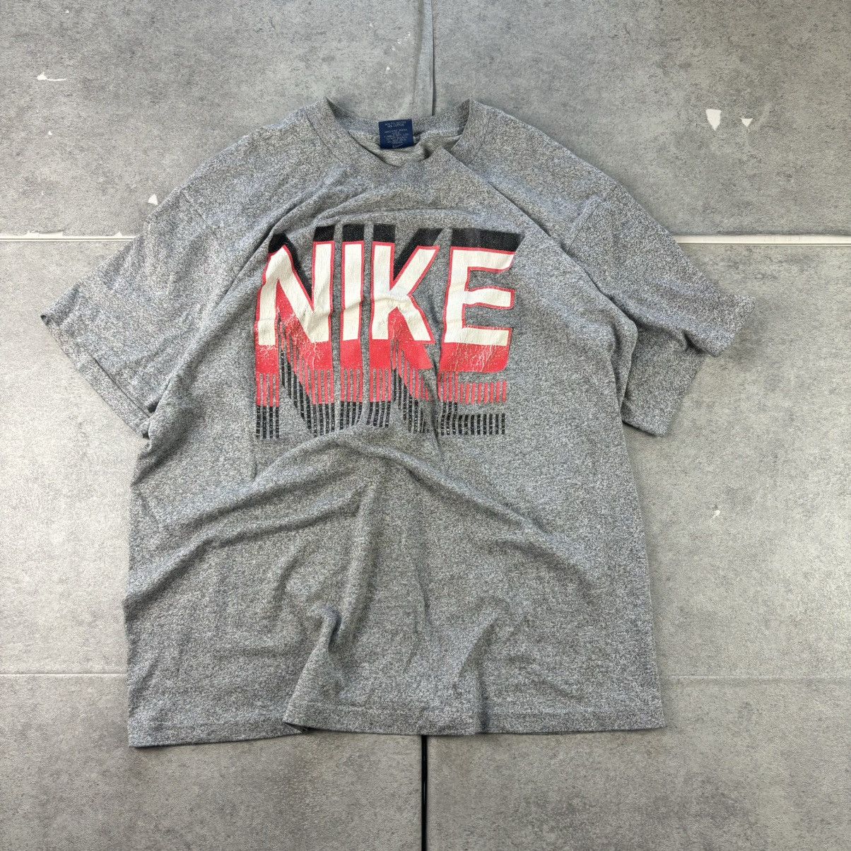 Nike Vintage 80s nike gray spell-out tshirt Size US XL / EU 56 / 4 - 1 Thumbnail