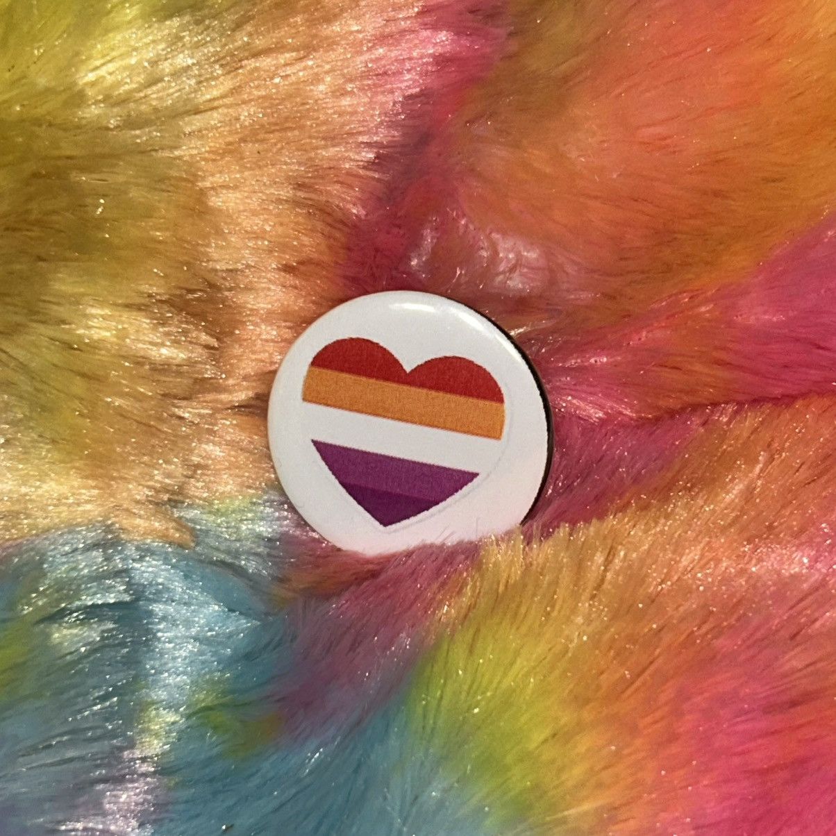 Handmade Rainbow lesbian flag heart button pin Size ONE SIZE - 1 Thumbnail
