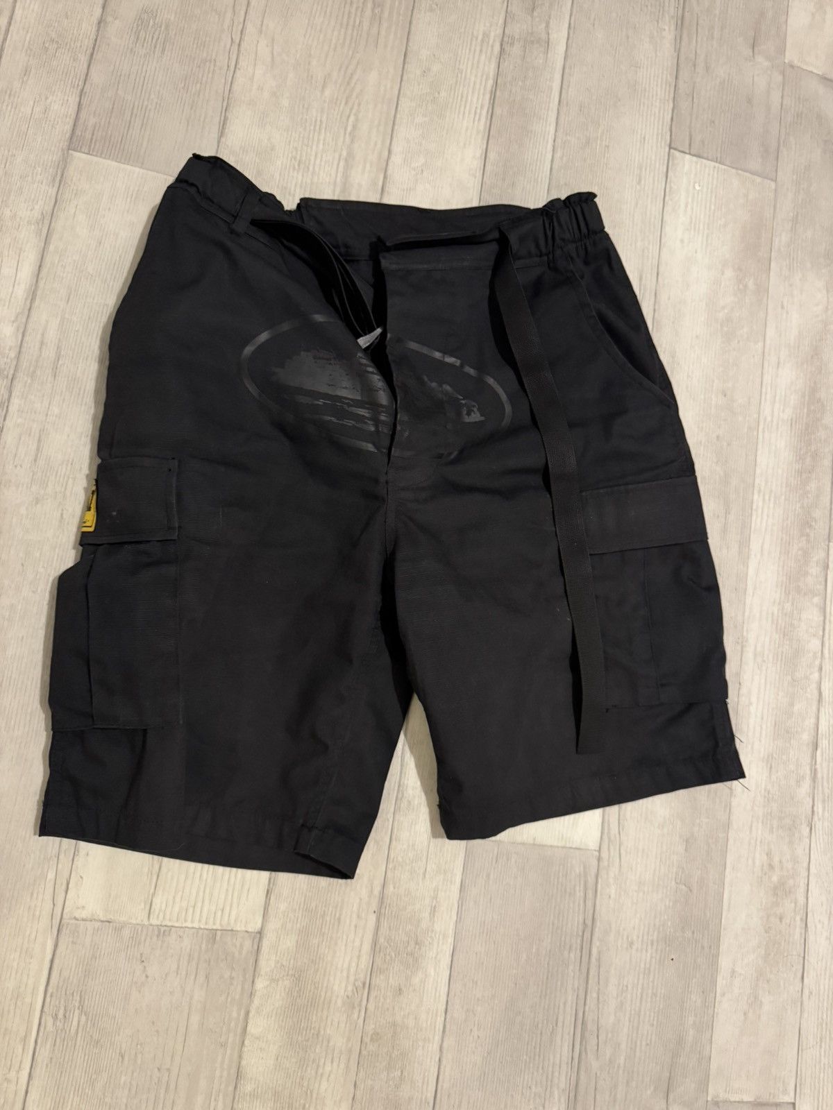 Corteiz [M] Corteiz Cargo Shorts Alcatraz Triple Black | Grailed