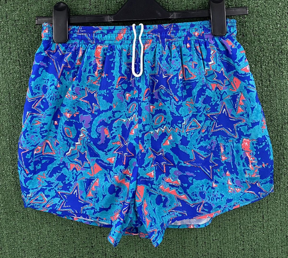 Reebok VTG 80’s Reebok Star Abstract Colorful Lined Sprinter Shorts Size US 30 / EU 46 - 1 Thumbnail