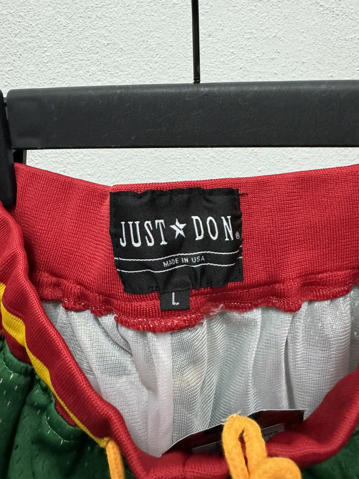 Just Don × Mitchell & Ness Just Don x Mitchell & Ness Seattle Super Sonic Shorts Size US 36 / EU 52 - 8 Thumbnail