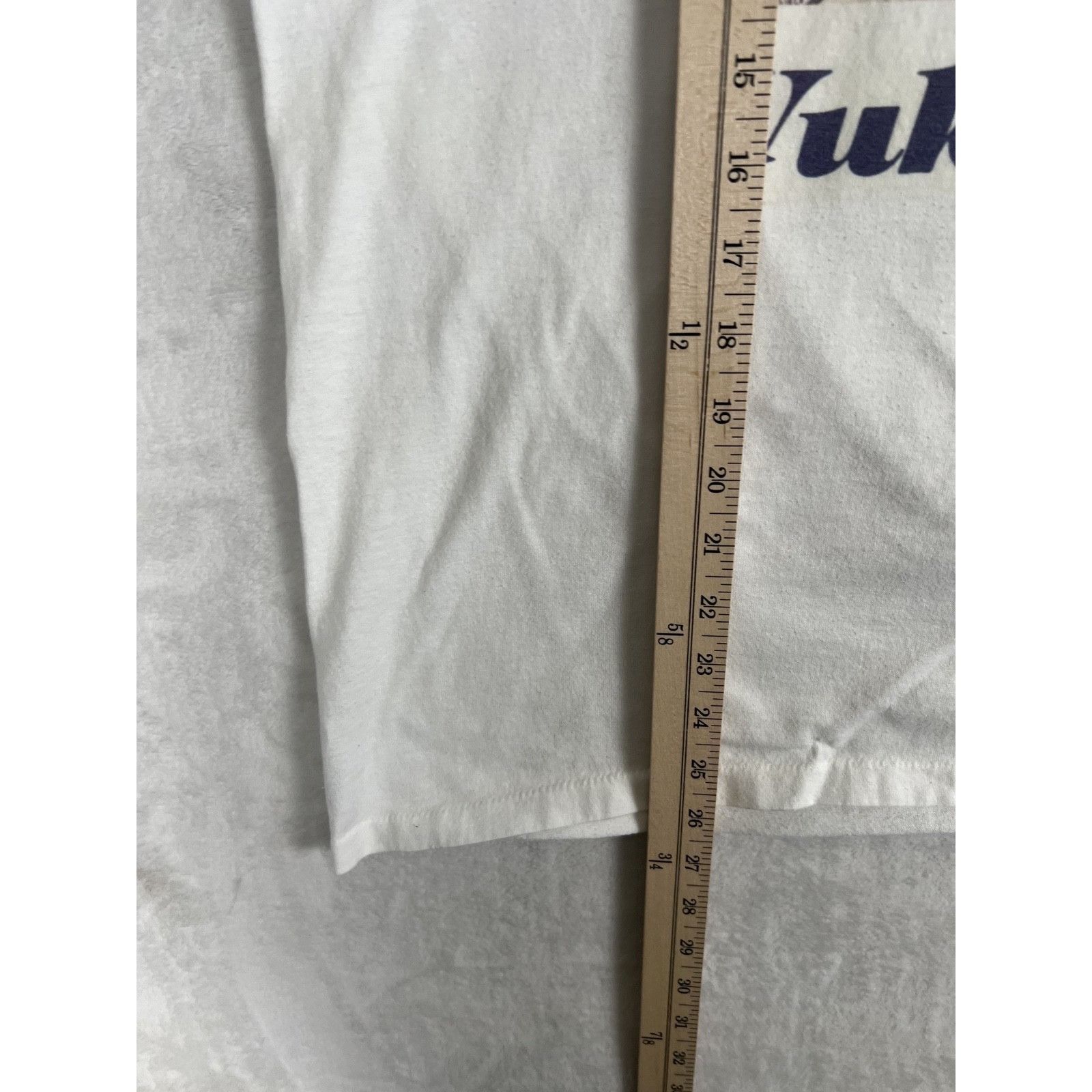 Vintage Vintage Billy Vukovich T-Shirt Size Large Single Stitch Made Size US L / EU 52-54 / 3 - 5 Thumbnail