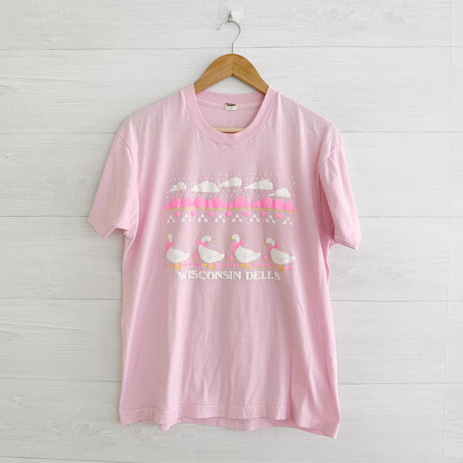 Designer Vintage Wisconsin Dells Pink Puffy paint t-shirt XL Size XL / US 12-14 / IT 48-50 - 1 Thumbnail