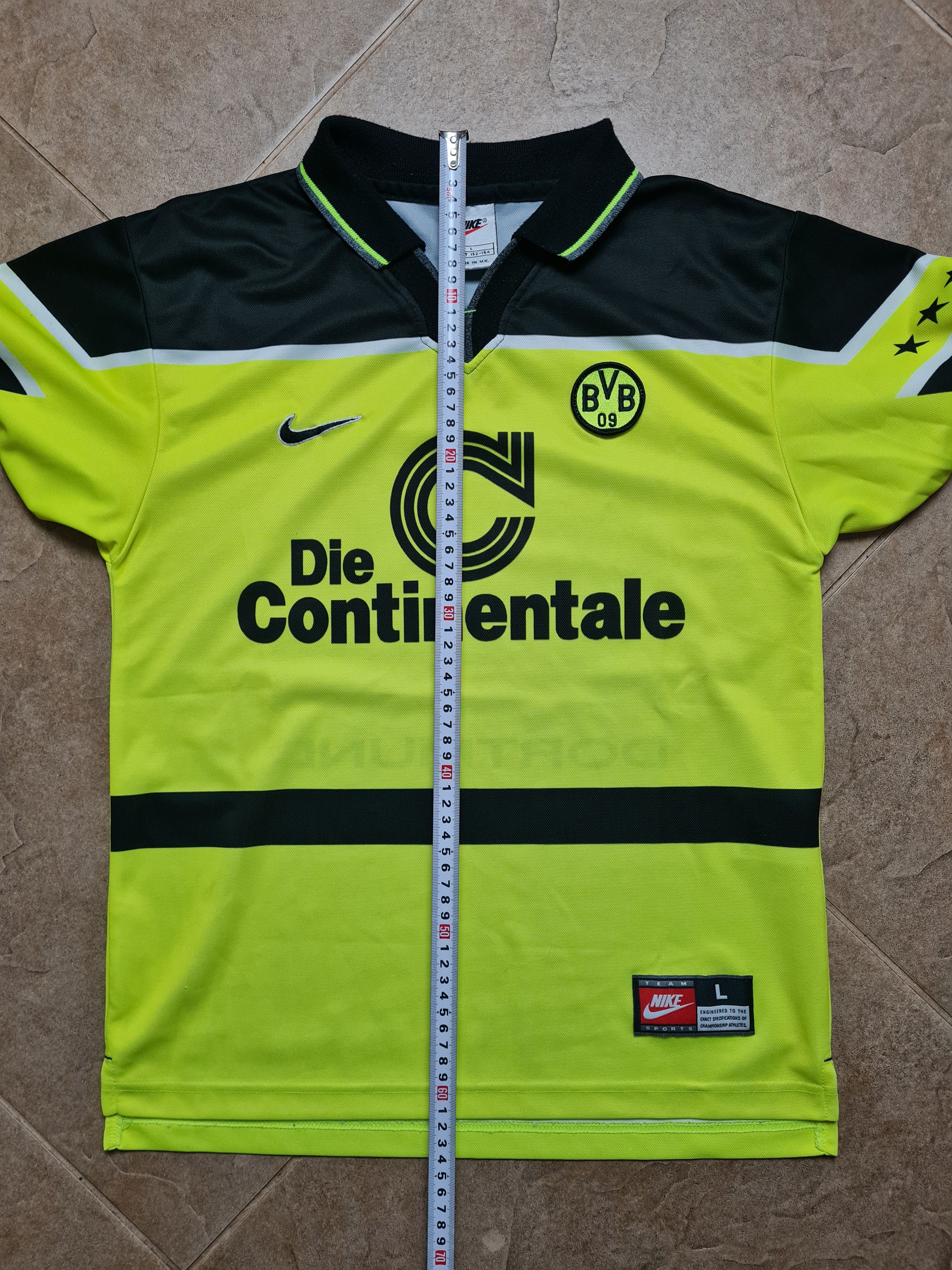 Nike Retro Jersey Borussia Dortmund Nike 1997/1998 Home Shirt Size US S / EU 44-46 / 1 - 7 Thumbnail