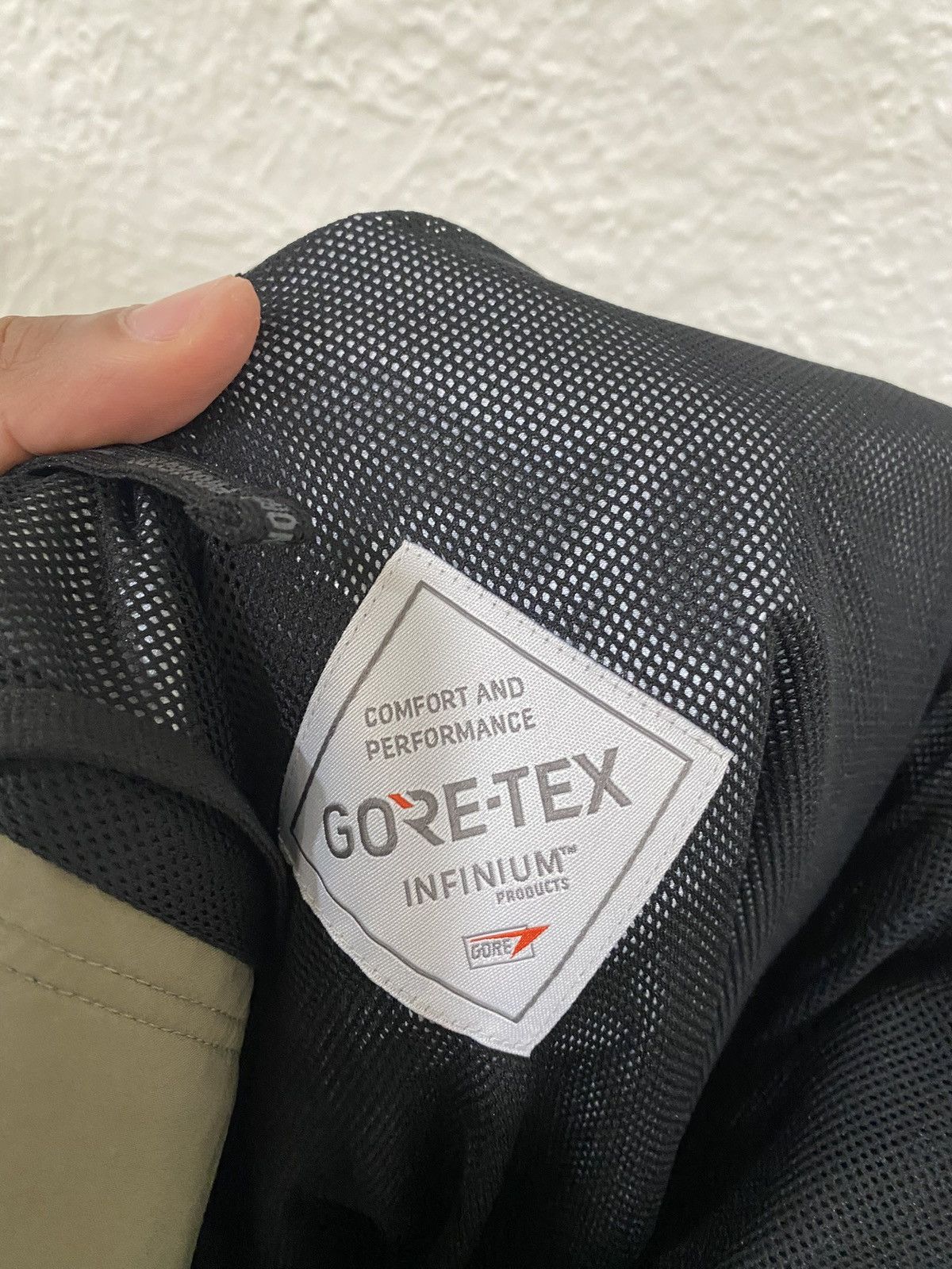 Norse Projects Alvar Gore-Tex Windstopper Tech Trousers Size US 33 - 12 Thumbnail