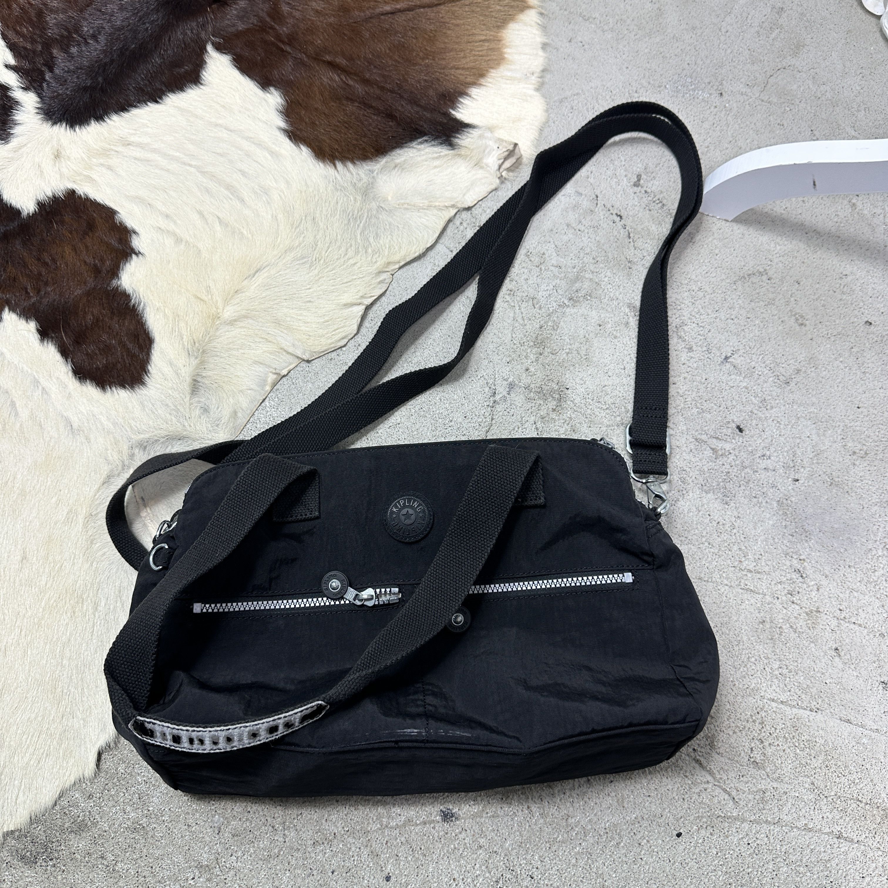 Vintage Vintage Gorpcore Nylon Kipling Bag Y2K Size ONE SIZE - 7 Thumbnail