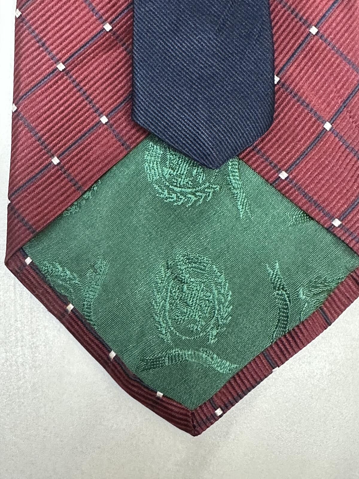 Tommy Hilfiger Vintage Tommy Hilfiger silk tie burgundy diamond pattern Size ONE SIZE - 3 Thumbnail