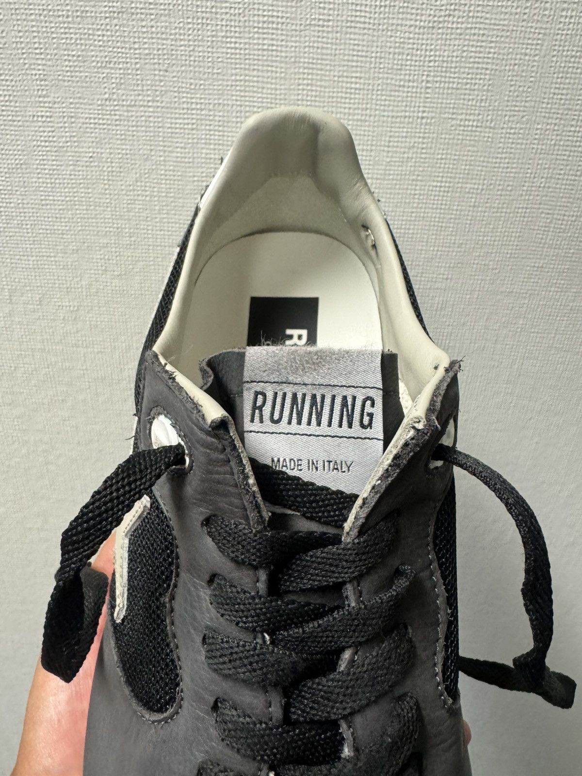 Golden Goose Golden Goose Deluxe Brand Running Sole Lace-Up Sneaker Size US 9 / EU 42 - 3 Thumbnail
