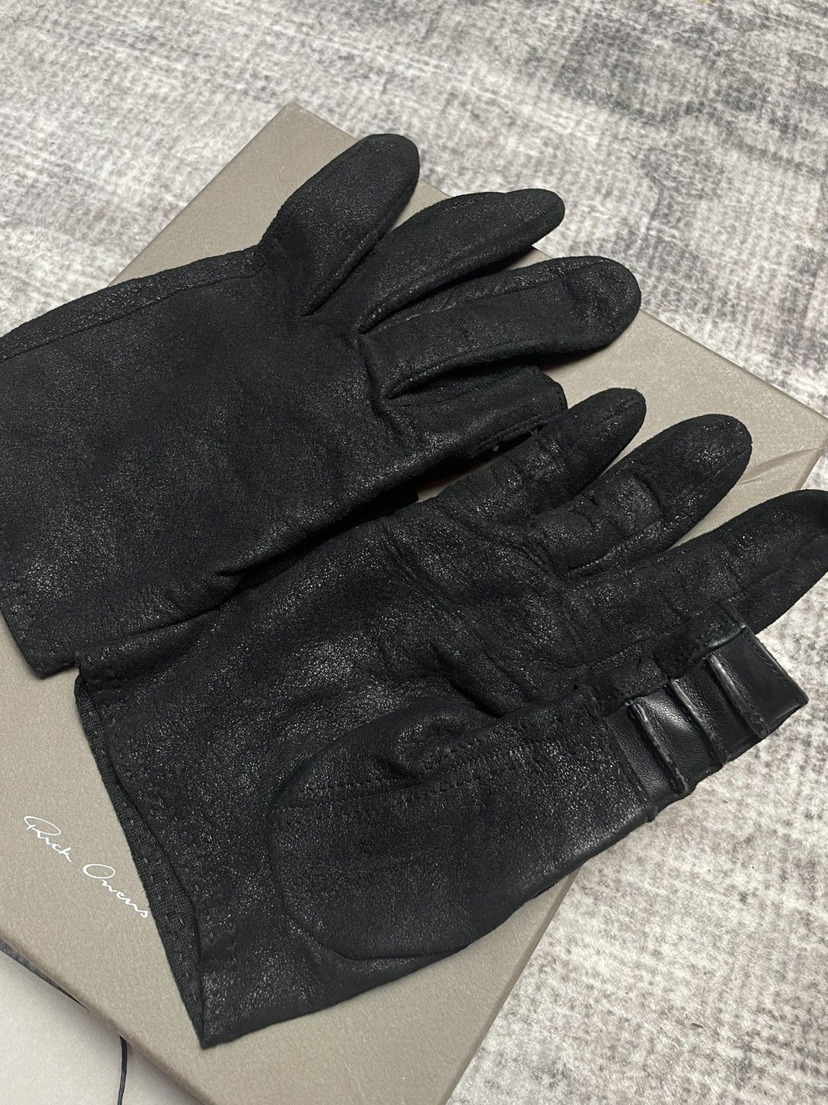 Rick Owens Rick owens Blistered Leather Gloves Size ONE SIZE - 6 Thumbnail