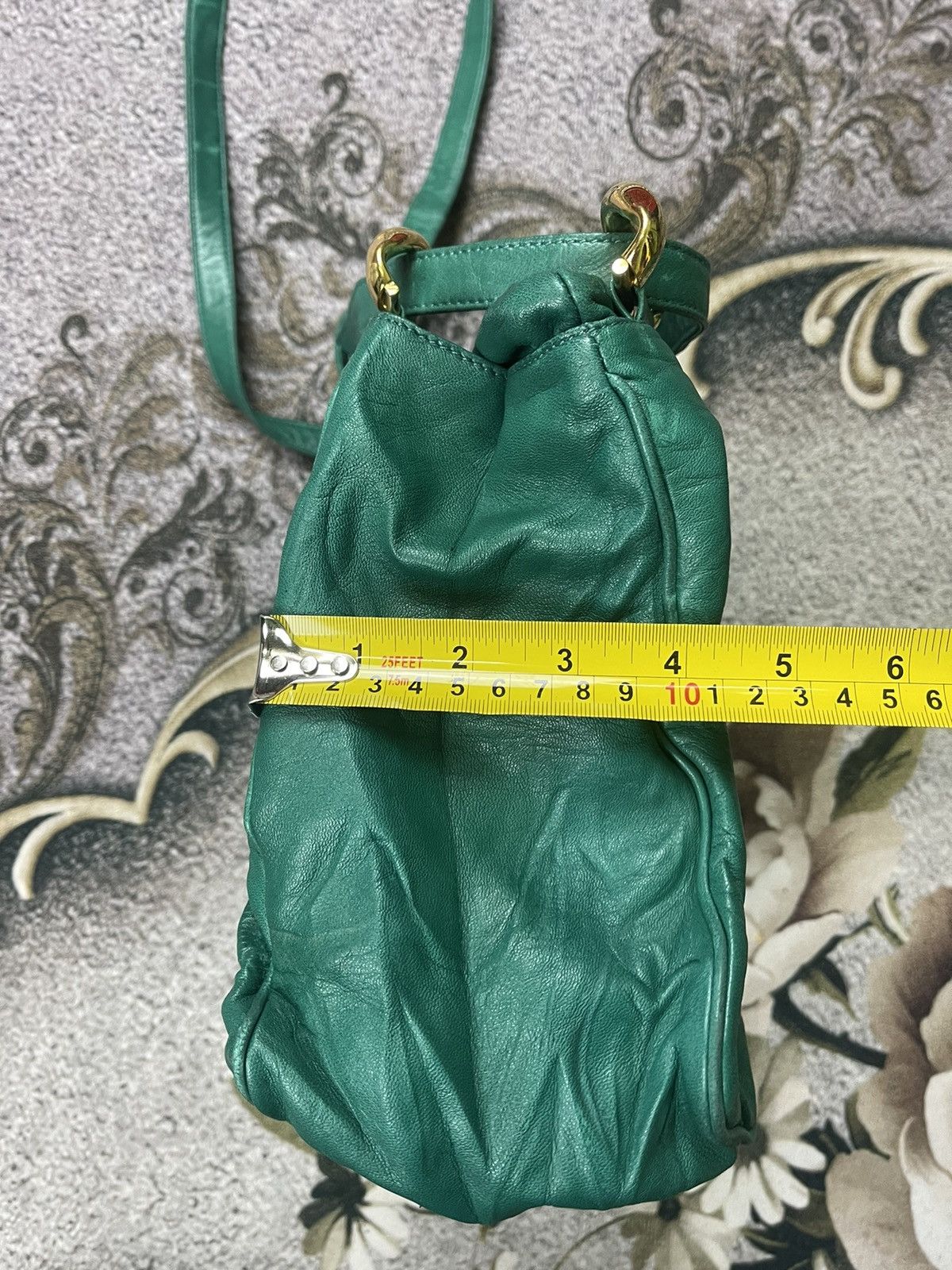 Loewe Vintage Loewe Genuine Leather Sling Bag Size ONE SIZE - 17 Thumbnail