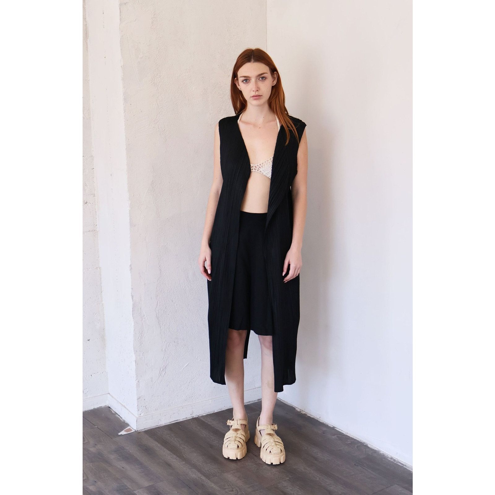 Issey Miyake Vintage Issey Miyake Pleats Please Black Long Duster Vest Size ONE SIZE - 1 Thumbnail