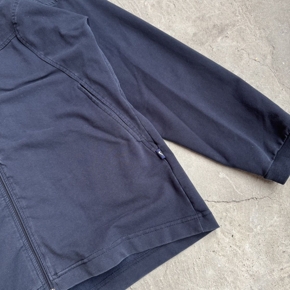 Nike × Nike ACG × Vintage Vintage Nike ACG Light Jacket In Navy Blue Size US XL / EU 56 / 4 - 7 Thumbnail