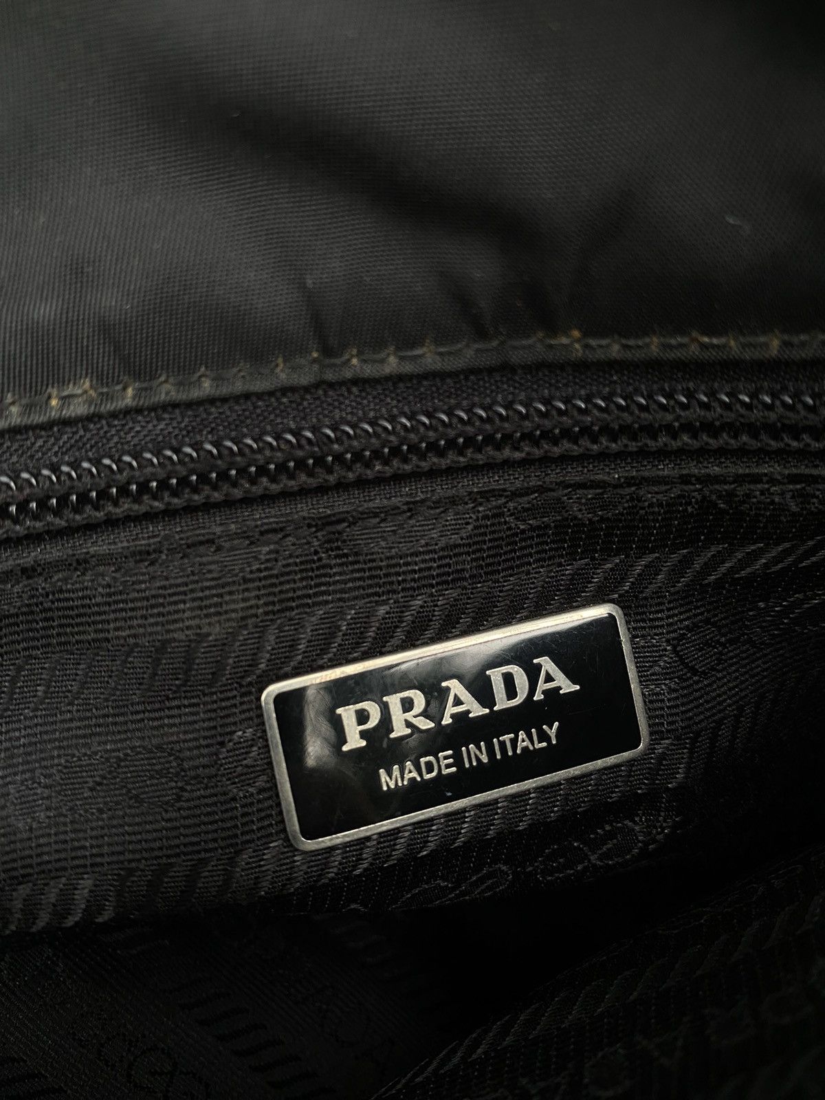 Prada PRADA MEDIUM MESSENGER BLACK NYLON BAG Size ONE SIZE - 8 Thumbnail