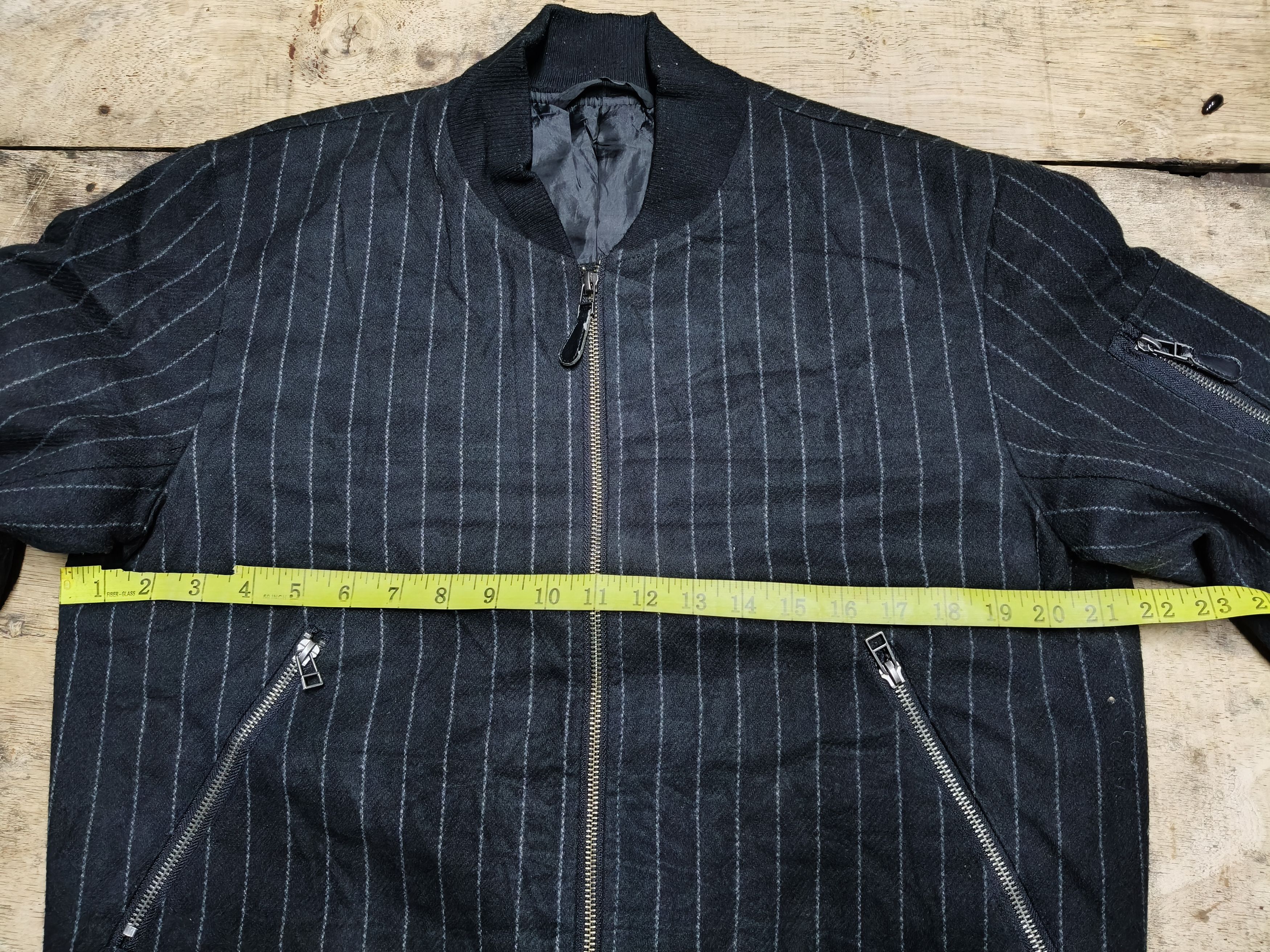 GU GU Pinstripe Bomber Jacket Size US L / EU 52-54 / 3 - 12 Thumbnail