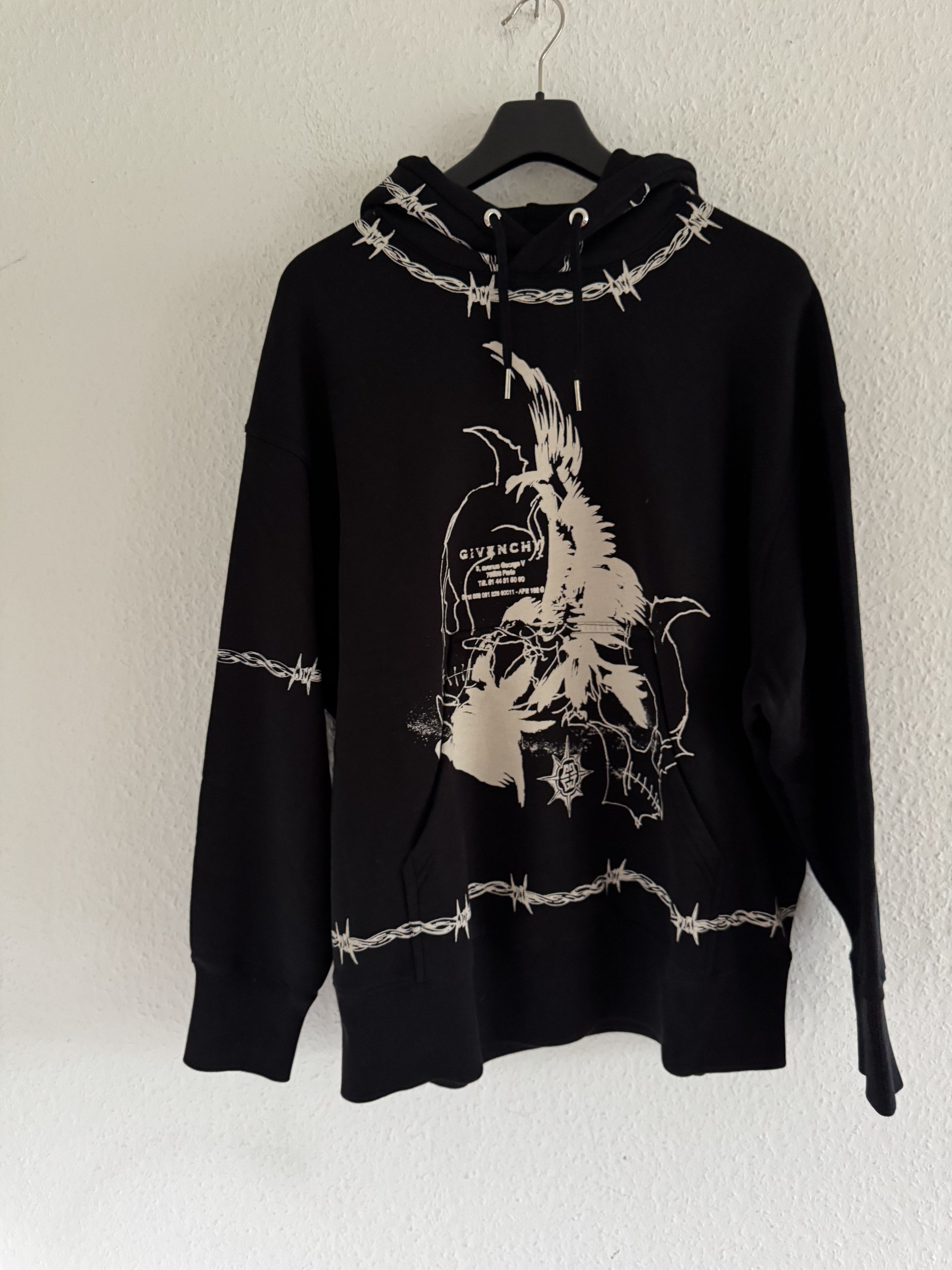Givenchy Black Barbed Wire Eagle Oversized Hoodie Size US S / EU 44-46 / 1 - 9 Thumbnail