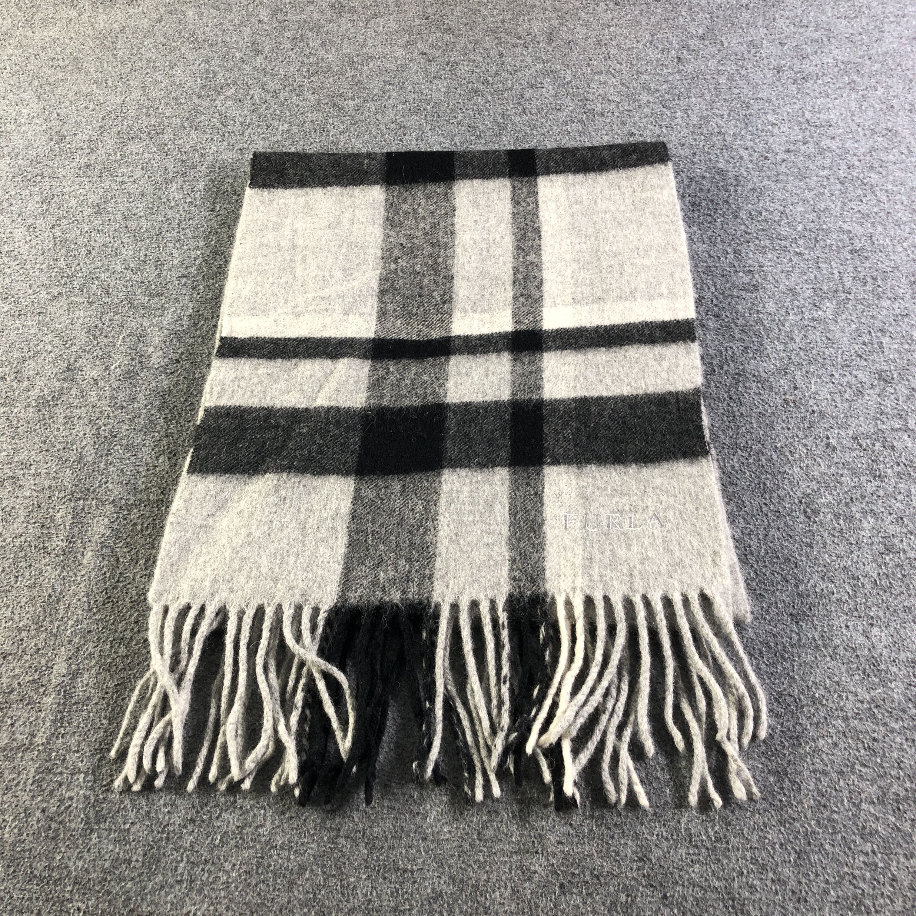Furla Furla Wool Scarf Muffler Neckwear V2774 Size ONE SIZE - 3 Thumbnail