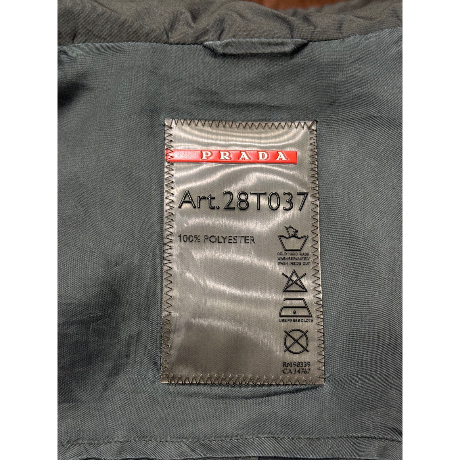 Prada Prada oversized collar light jacket Size L / US 10 / IT 46 - 7 Thumbnail
