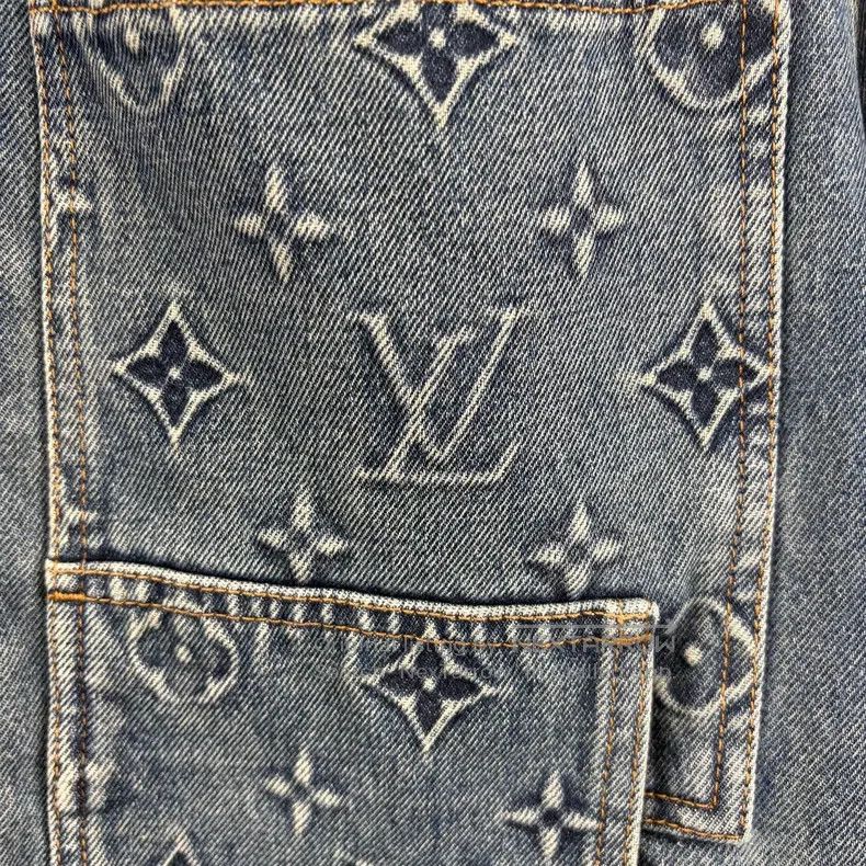 Louis Vuitton Louis Vuitton Cameo full-print lumberjack denim jacket Size US XXL / EU 58 / 5 - 4 Thumbnail