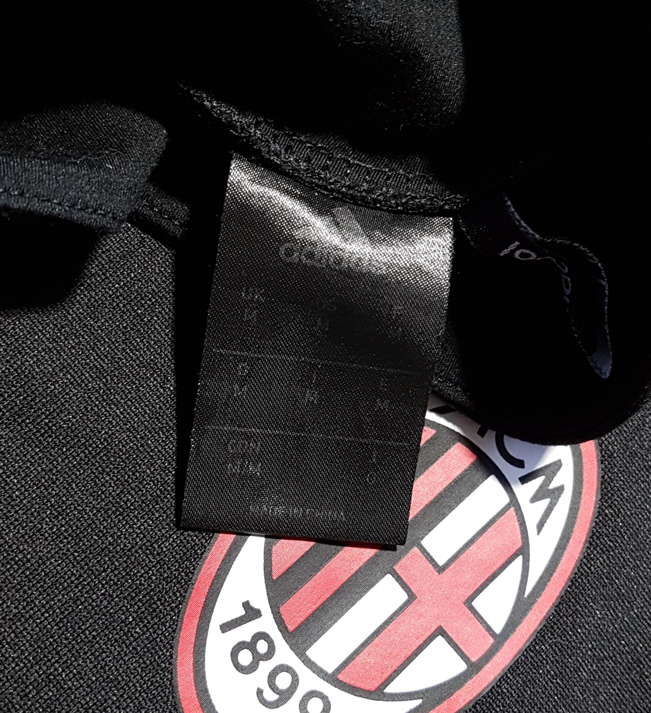 Adidas Adidas AC Milan Training Football Soccer Long Sleeve 2016-17 Size US M / EU 48-50 / 2 - 10 Thumbnail