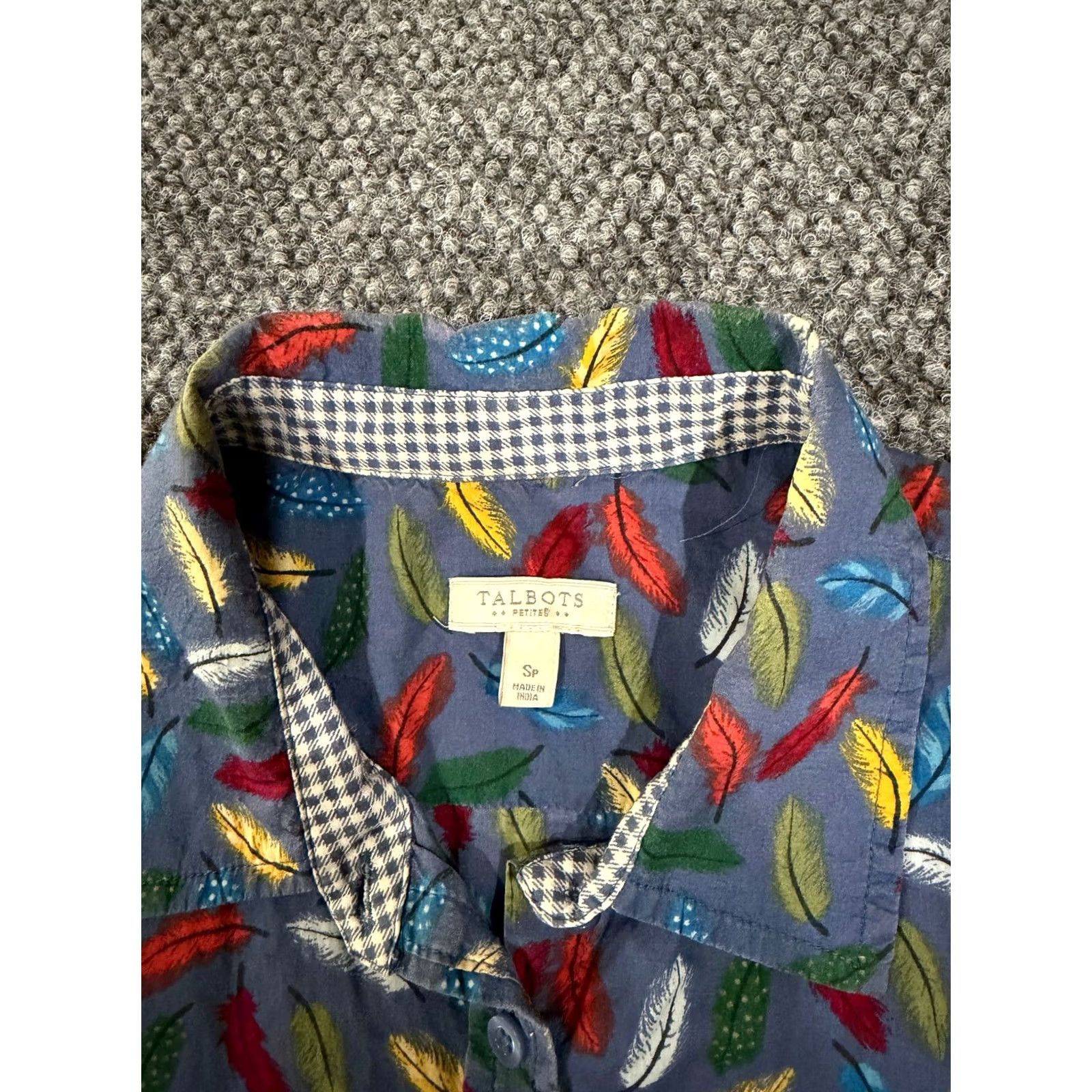 Talbots Talbots Blouse Shirt Womens PS Petite Blue Feather Print Long Sleeve Button Up Size S / US 4 / IT 40 - 4 Thumbnail