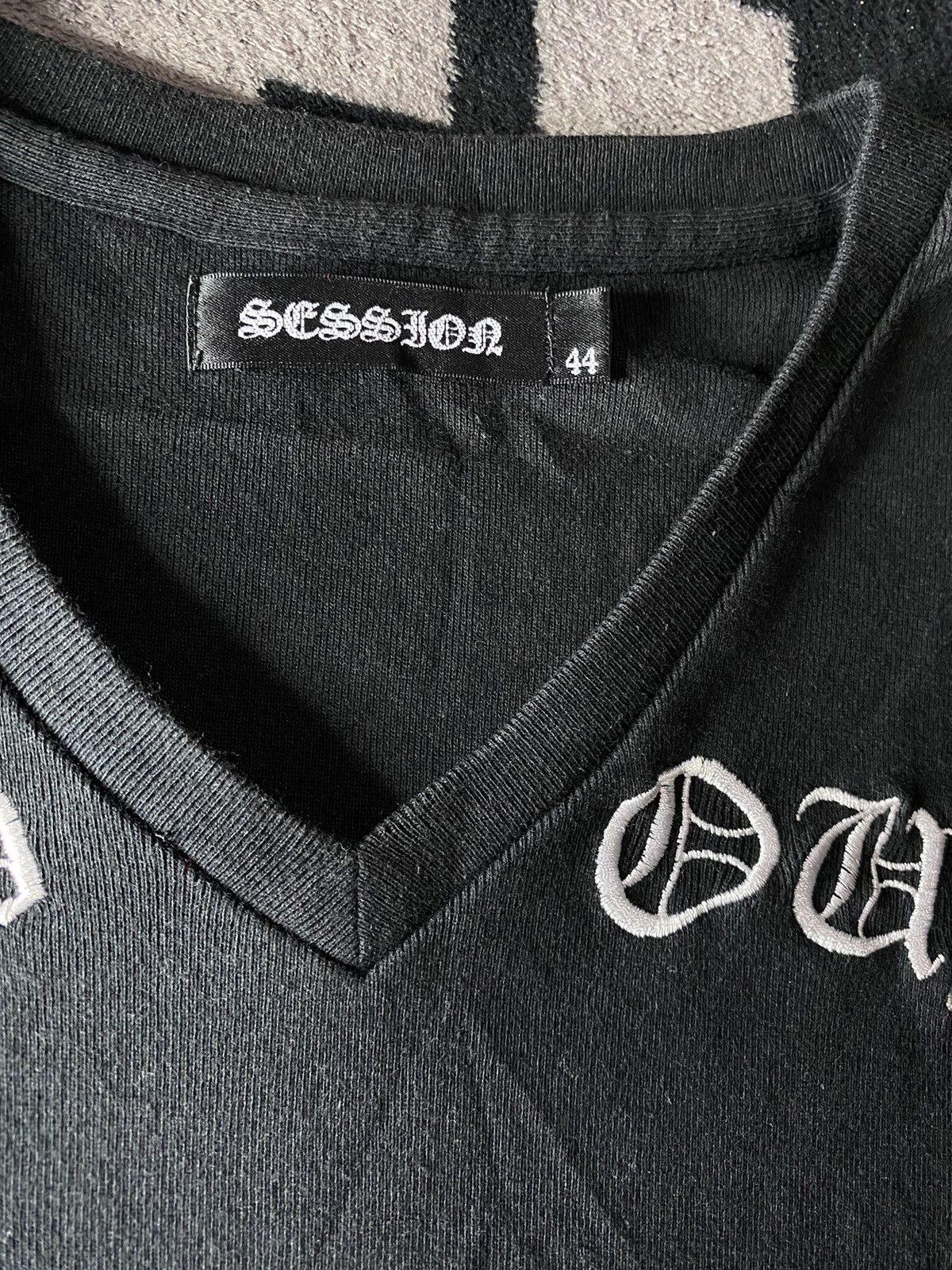 14th Addiction × KMRii × Yasuyuki Ishii Japanese session embroidery v neck tshirts Size US M / EU 48-50 / 2 - 3 Thumbnail