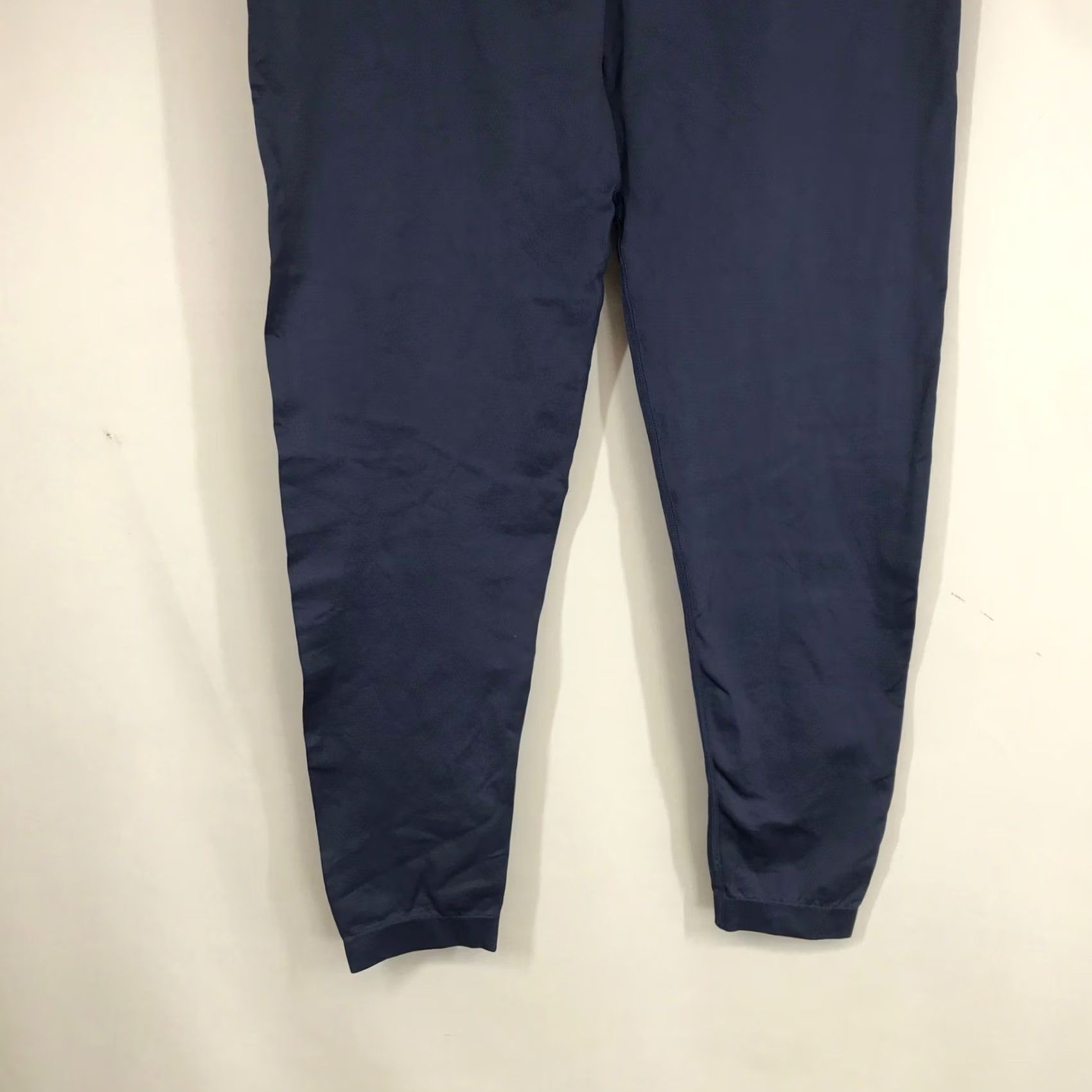 Vintage Knix Navy Blue Seamless High Waisted Leggings Plus Size 3X Tapered Leg Activewear Womens Size 40" / US 18 - 3 Thumbnail