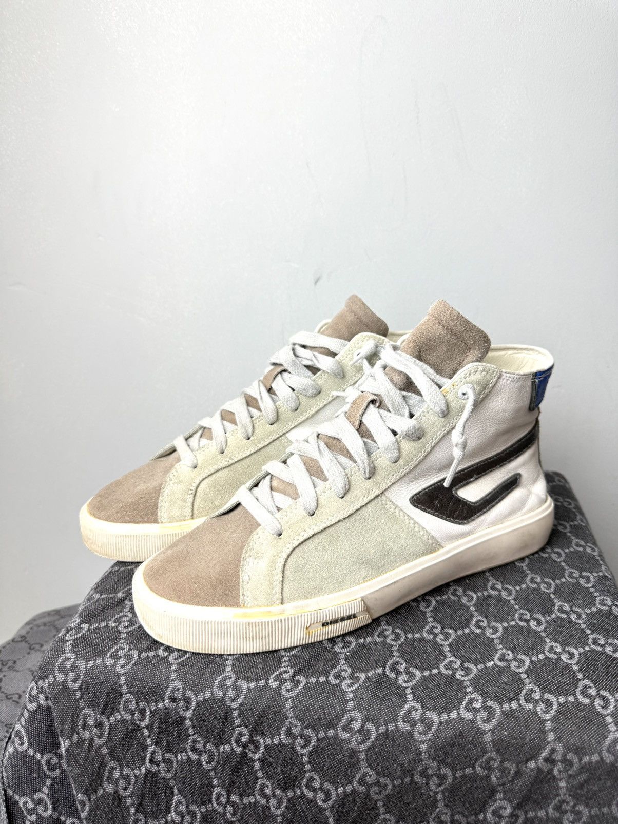 Diesel Vintage Diesel High Top Design Suede Sneakers Size US 8 / EU 41 - 1 Thumbnail