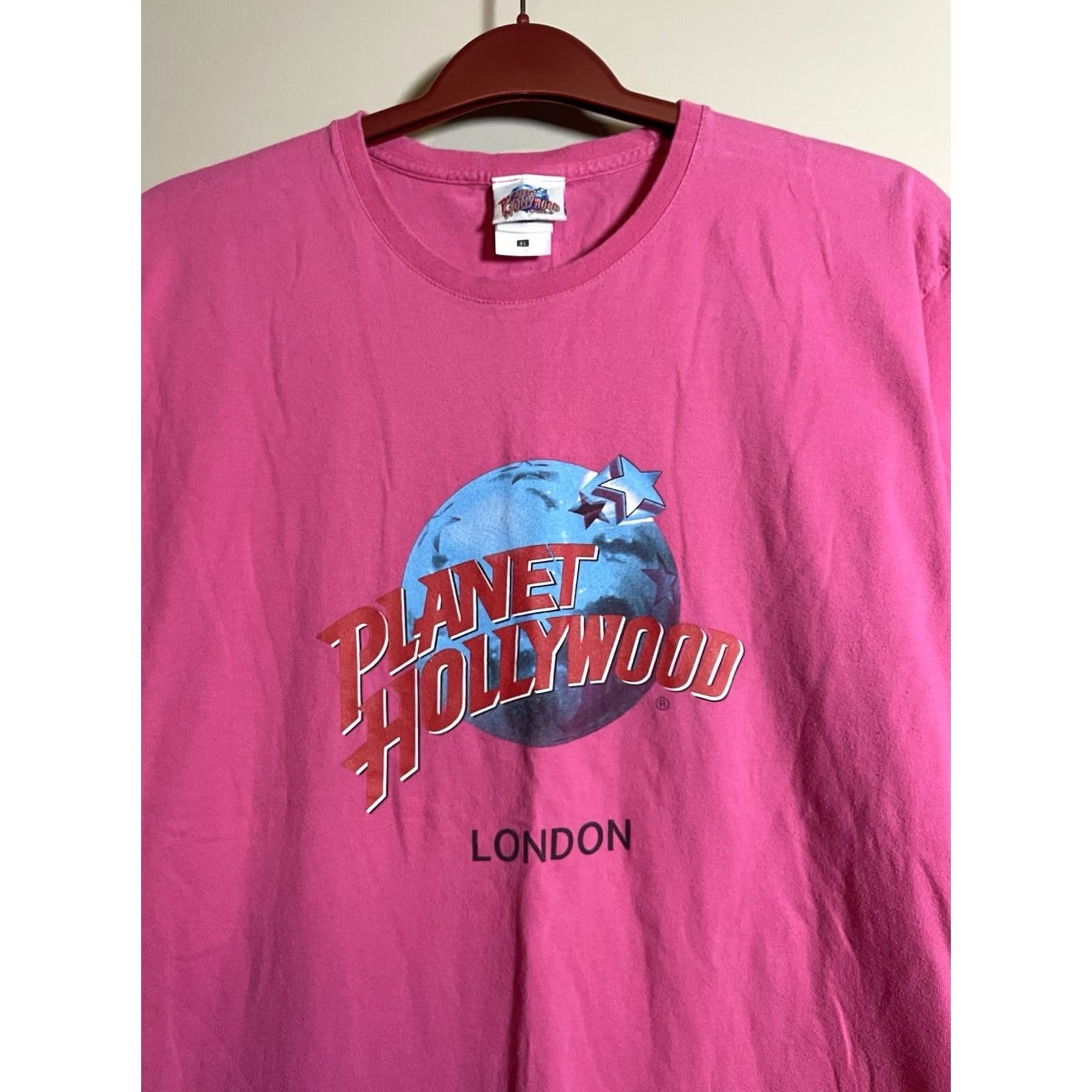 Planet Hollywood VINTAGE Planet Hollywood Shirt Mens XL Pink 90s City Travel Souvenir Graphic Print T-Shirt Made USA Size US XL / EU 56 / 4 - 2 Thumbnail