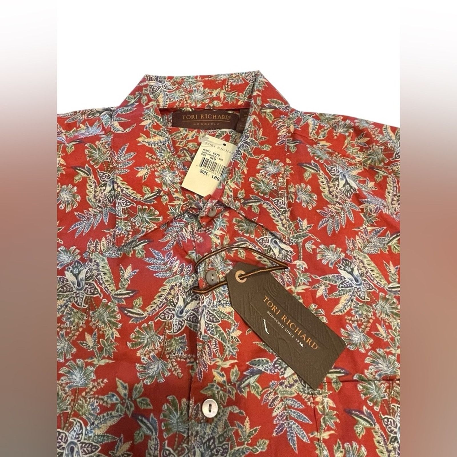 Tori Richard Tori Richard Men`s Red Floral Hawaiian Lawn Shirt :L NWT Size US L / EU 52-54 / 3 - 2 Thumbnail