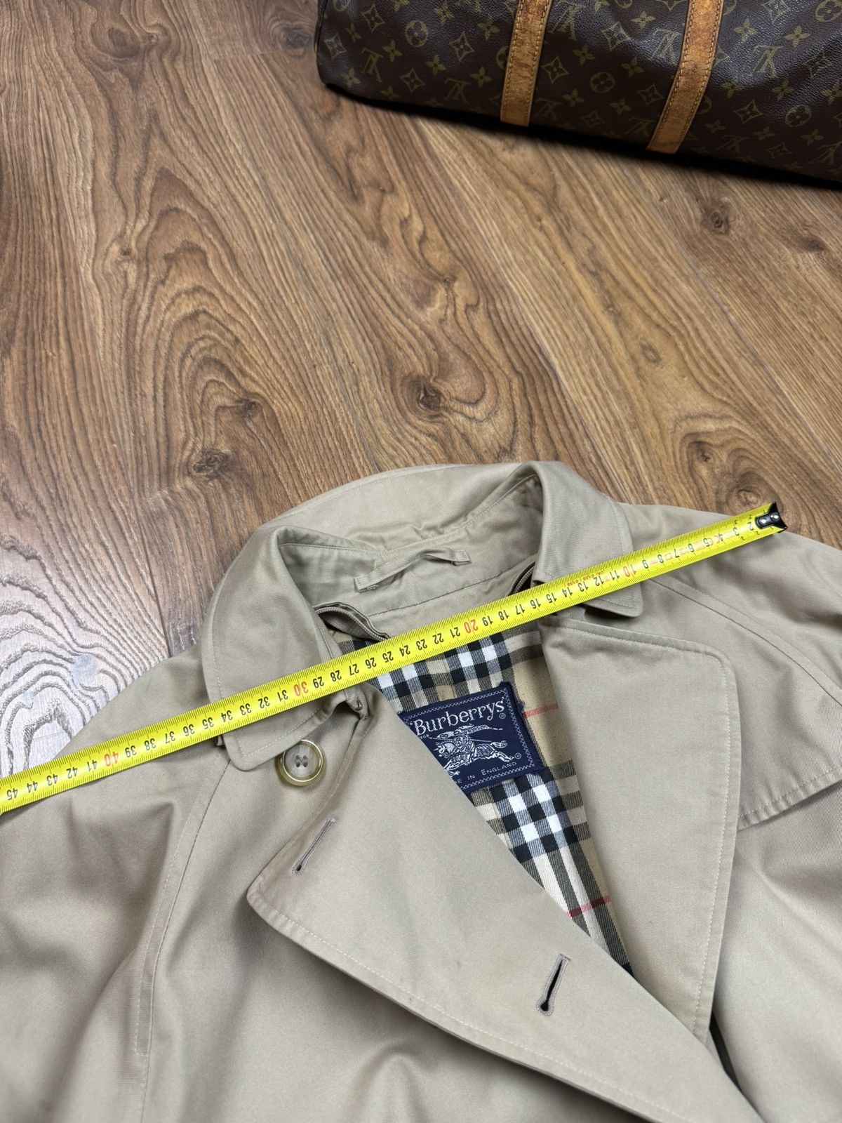 Burberry Vintage trench coat Burberry original luxury streetwear item Size US S / EU 44-46 / 1 - 8 Thumbnail