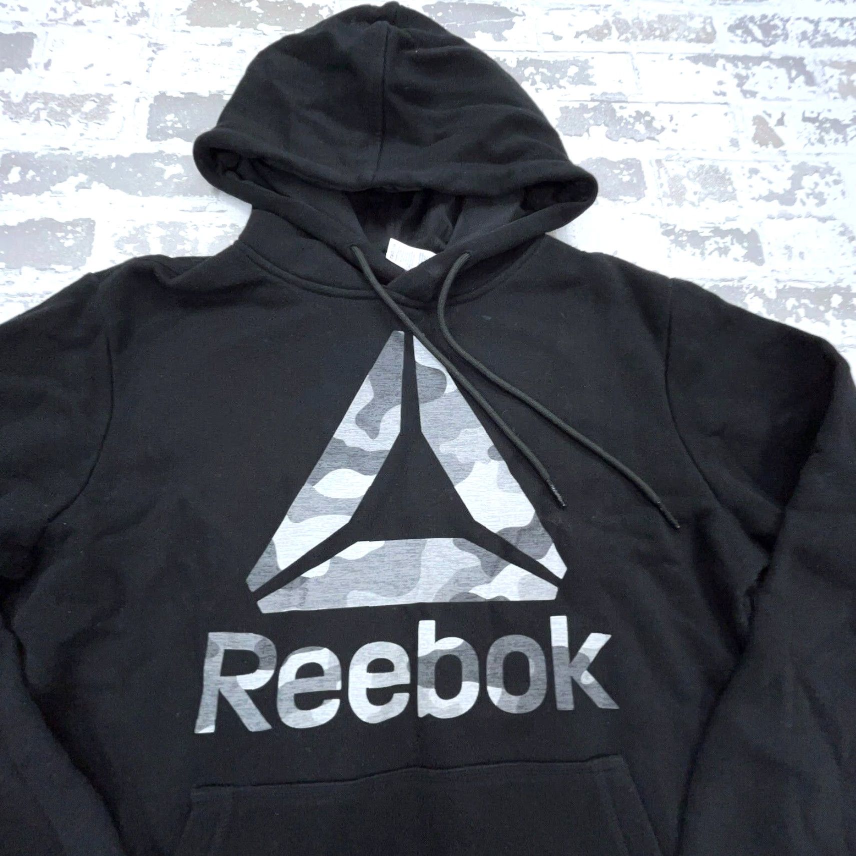 Reebok Reebok Hoodie Men Small Black Gray Sweatshirt Sweater Logo Spell Out Big Camo 34 Size US S / EU 44-46 / 1 - 3 Thumbnail