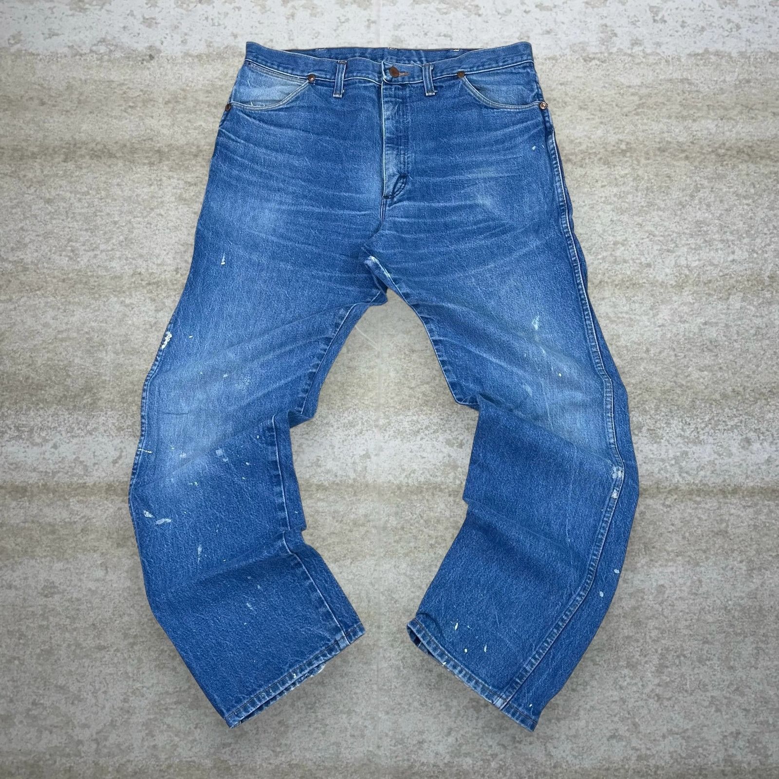 Wrangler Vintage 90s Wrangler Jeans 38x32 Regular Straight Leg Fit Size US 38 / EU 54 - 2 Thumbnail