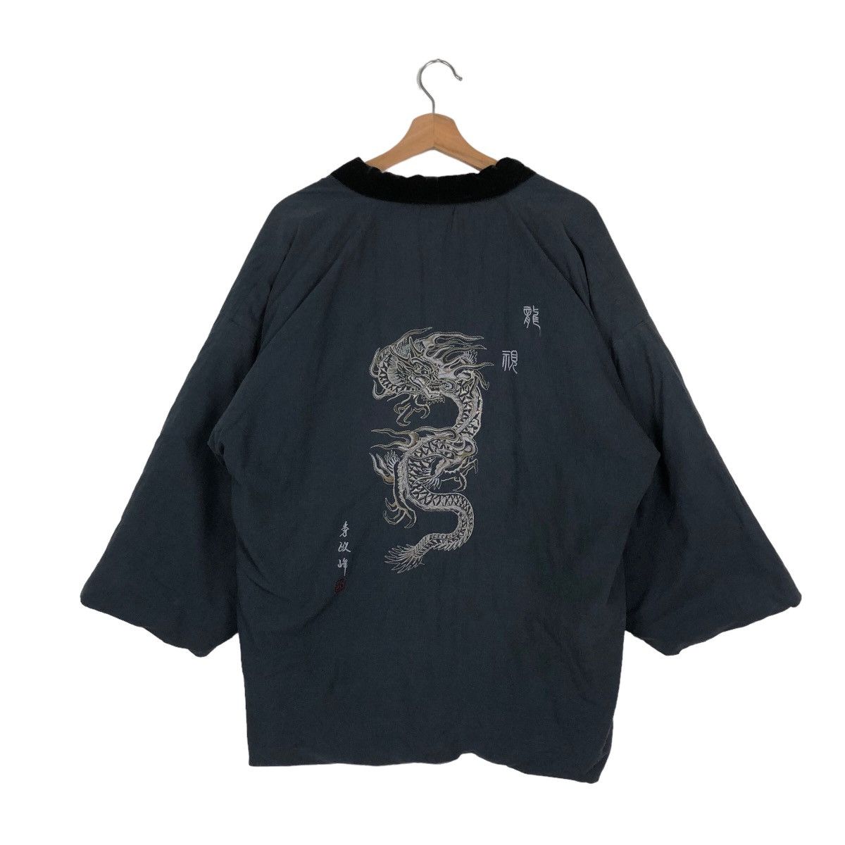 Japanese Brand VINTAGE JAPANESE KIMONO DRAGON BIG LOGO INSPIRE CHROMEHEARTS Size US M / EU 48-50 / 2 - 7 Thumbnail
