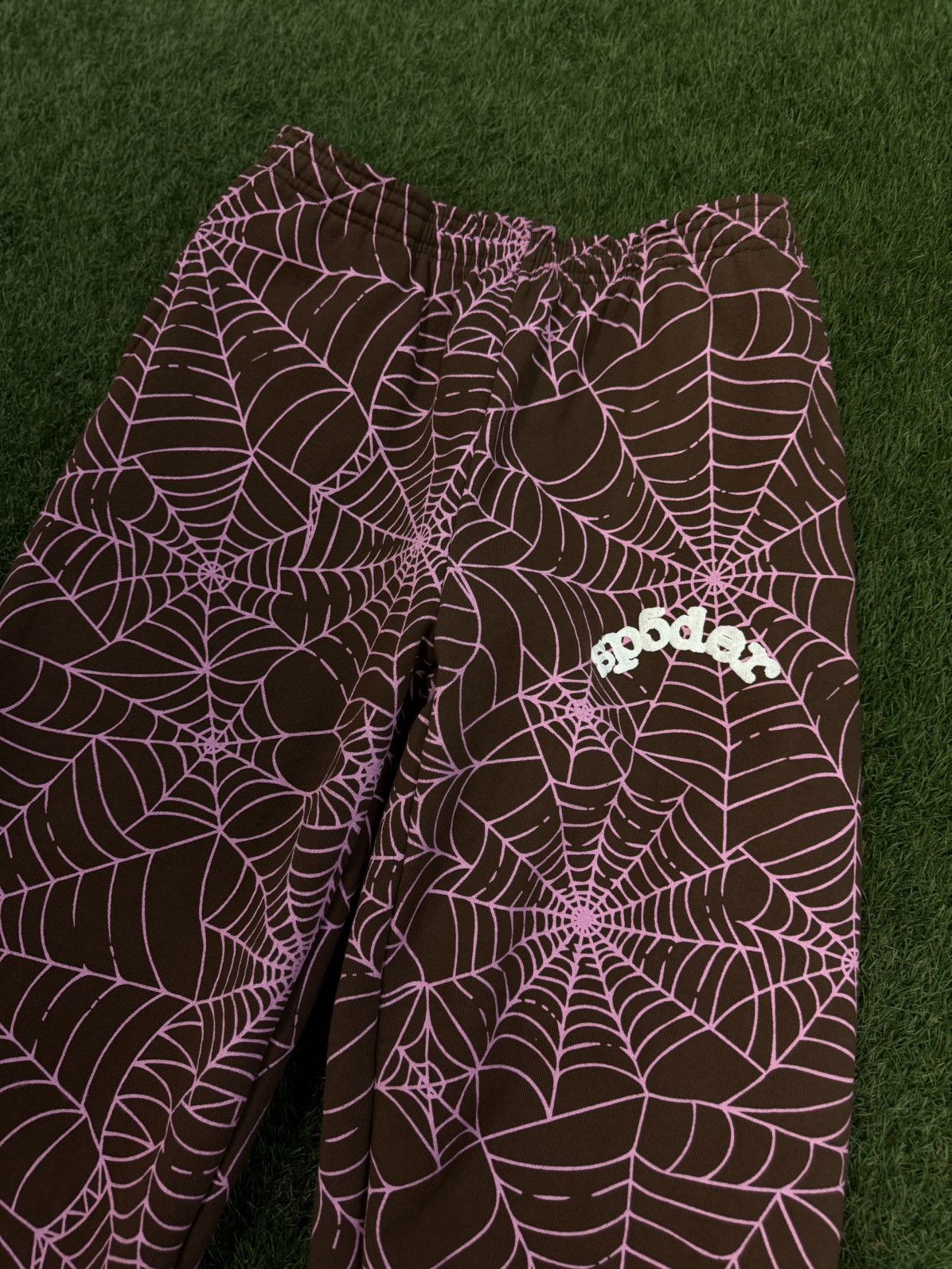 Sp5der Sp5der Worldwide Brown Pink AOP WEB Sweatpants M (NEW) Size US 32 / EU 48 - 8 Thumbnail