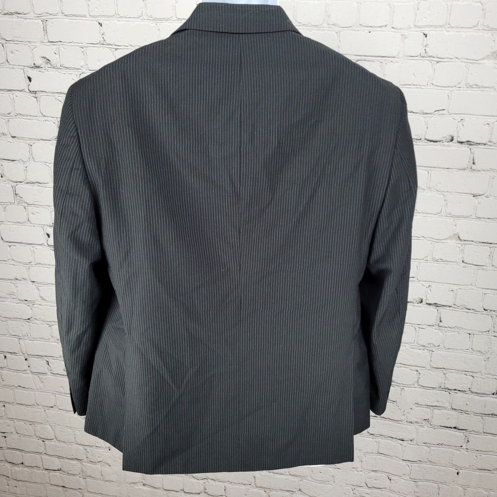 Billy London Billy London Black Pinstriped 2 Button Double Notch Blazer Sport Coat Size 42S Size 42R - 2 Thumbnail