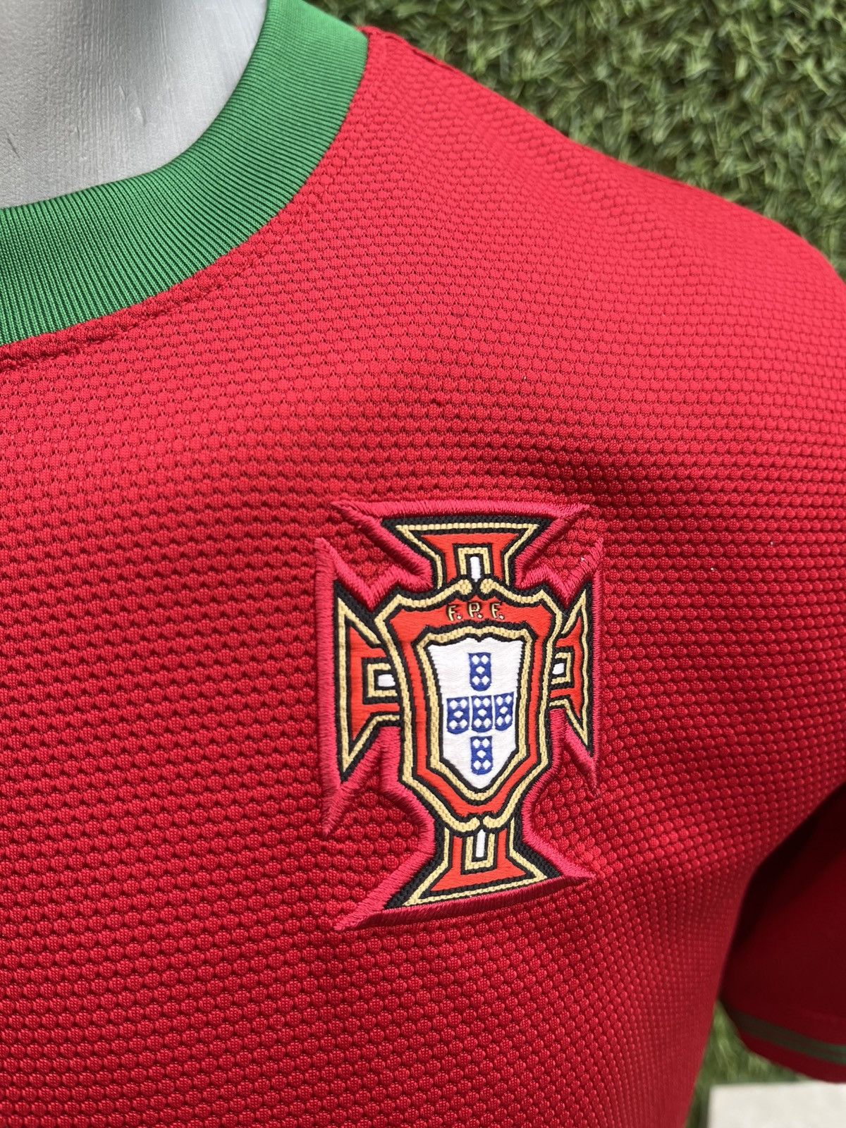Nike Jersey ronaldo portugal Size US XS / EU 42 / 0 - 7 Thumbnail