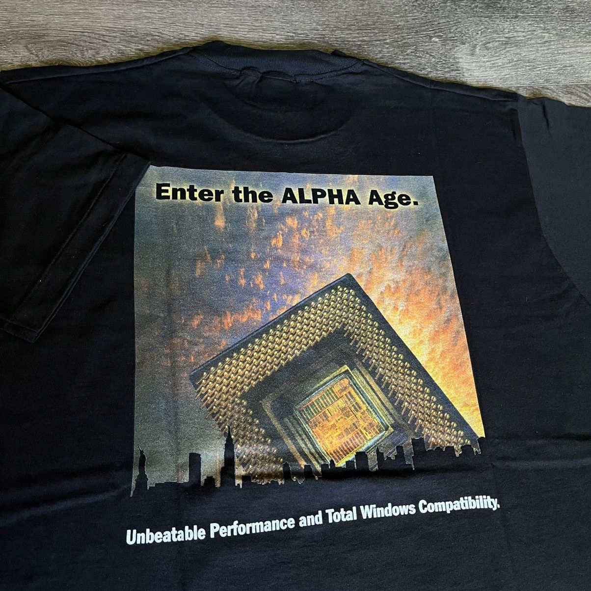 Microsoft × Vintage New Vintage 90s Digital Enter the Alpha Age Graphic T Shirt Size US XL / EU 56 / 4 - 3 Thumbnail
